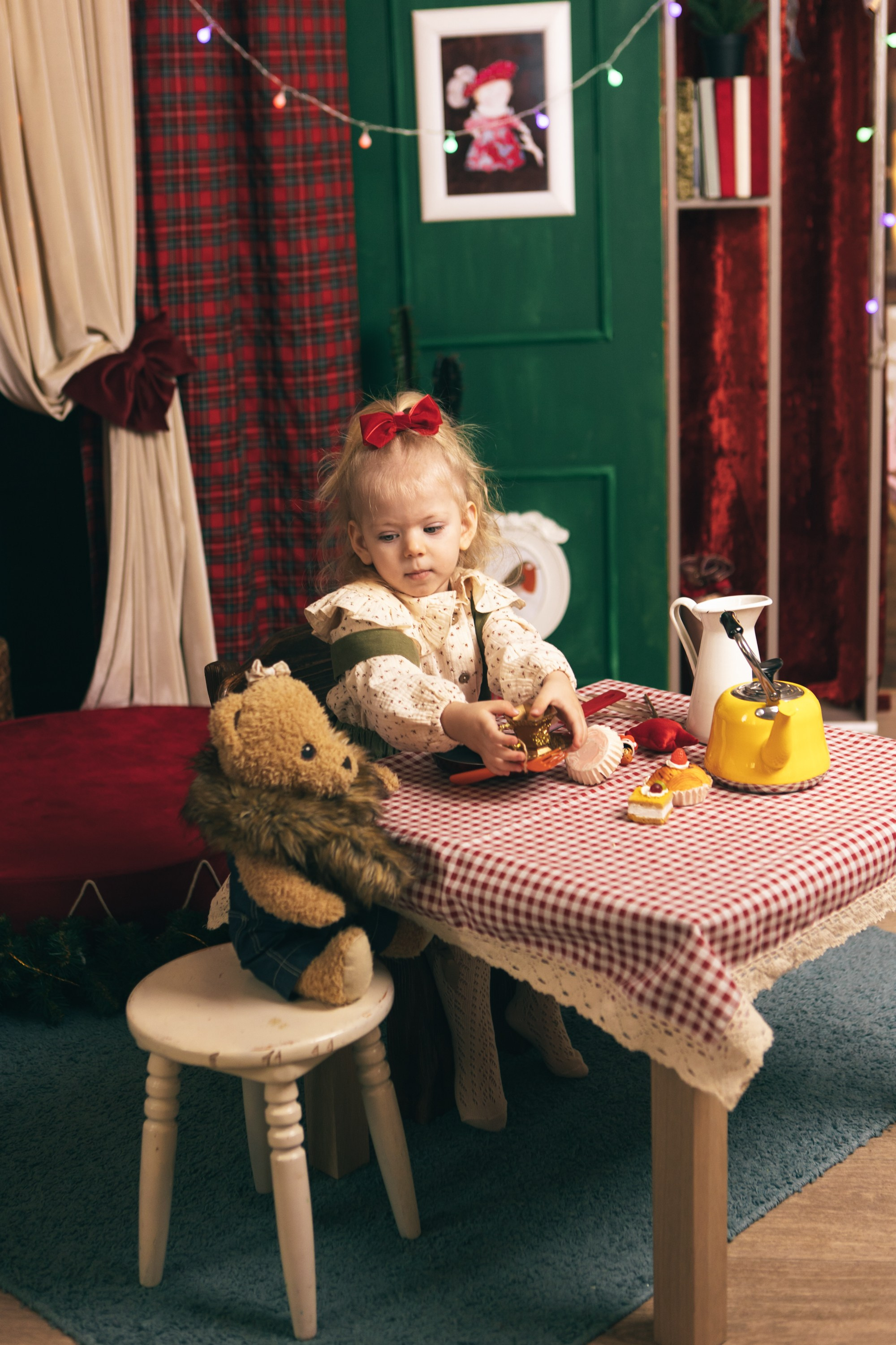 Фотосессия Маша и Медведь. Фотограф в Оренбурге. Профессиональный фотограф