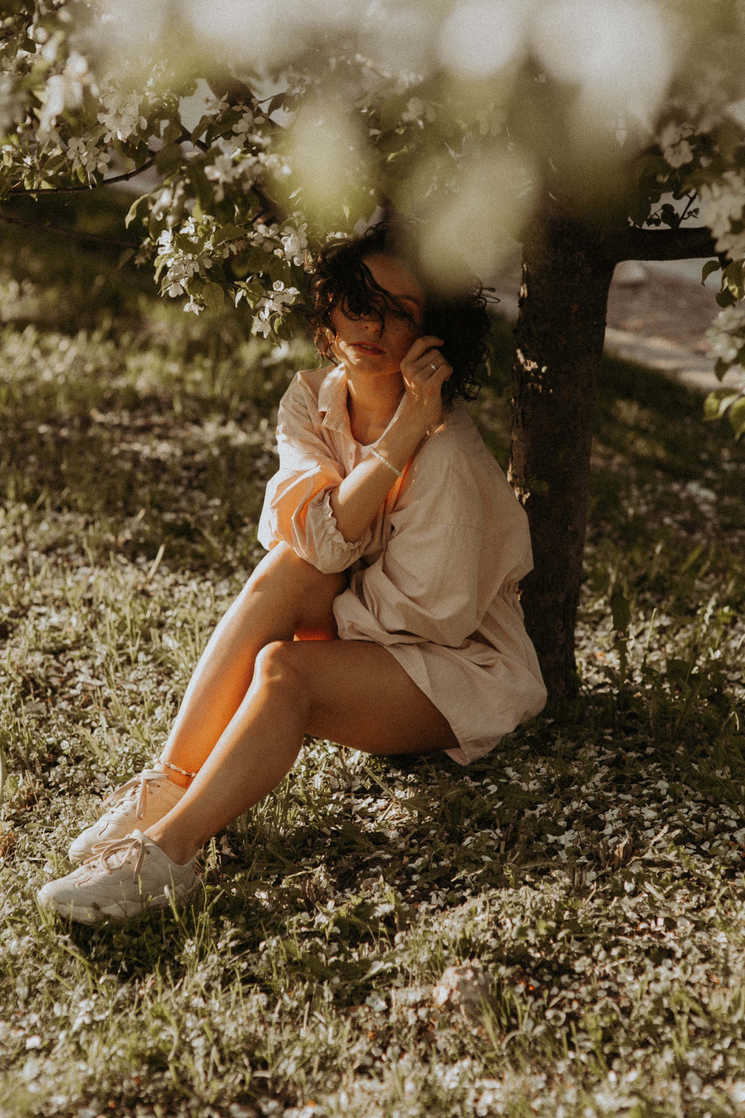 Фотосессия девушки на природе. Свадебный и репортажный фотограф в Ярославле и Санкт-Петербурге Роман Микрюков