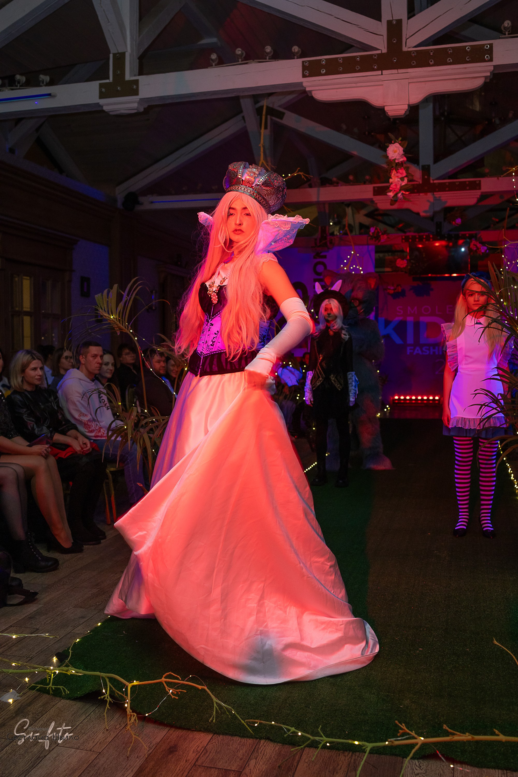 Smolensk Fashion Week_показы_ДЕНЬ 3_ФИНАЛ_Алиса в стране чудес. Главная