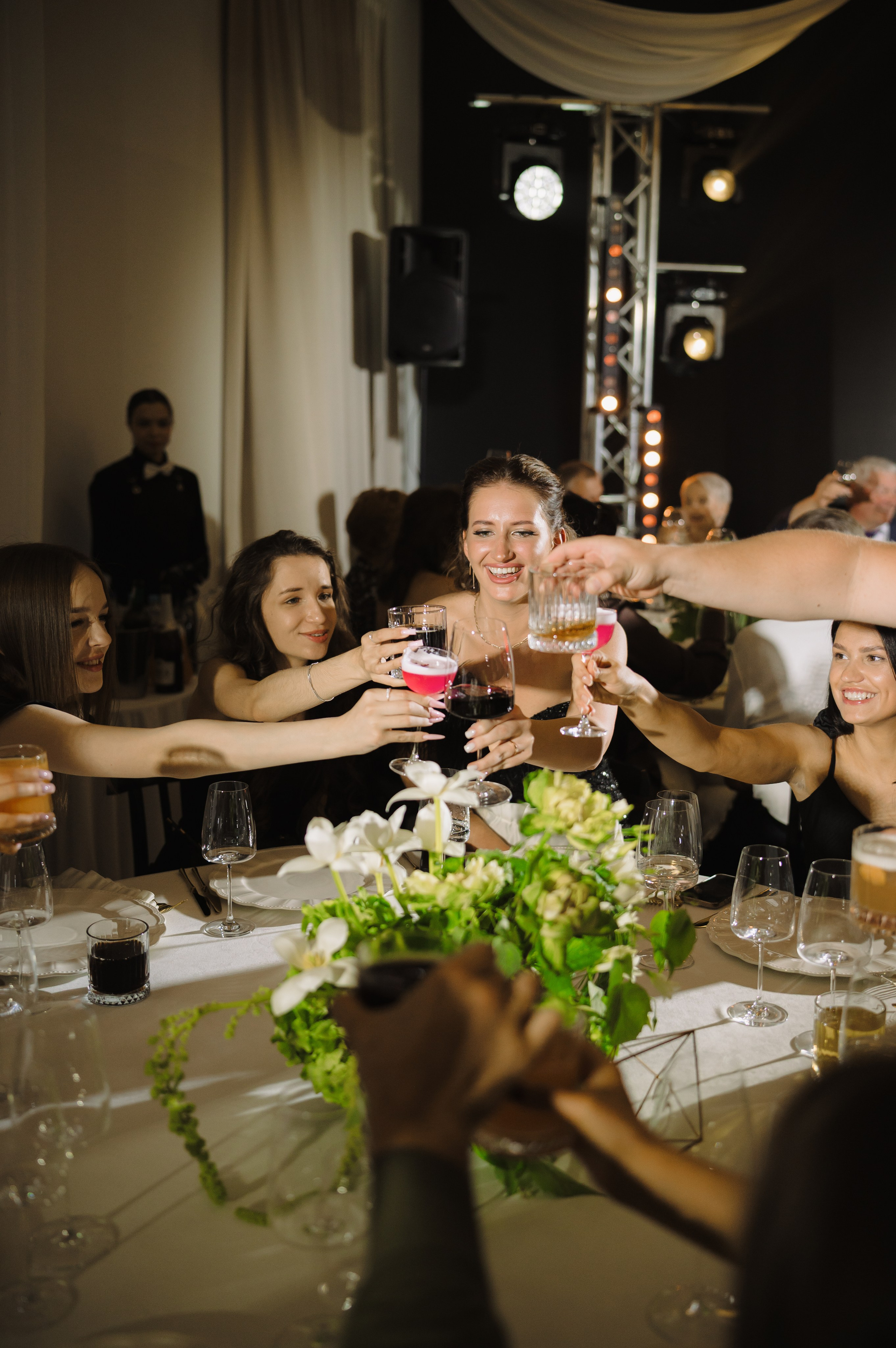 Свадебная фотосъемка в «Двор Стайки»