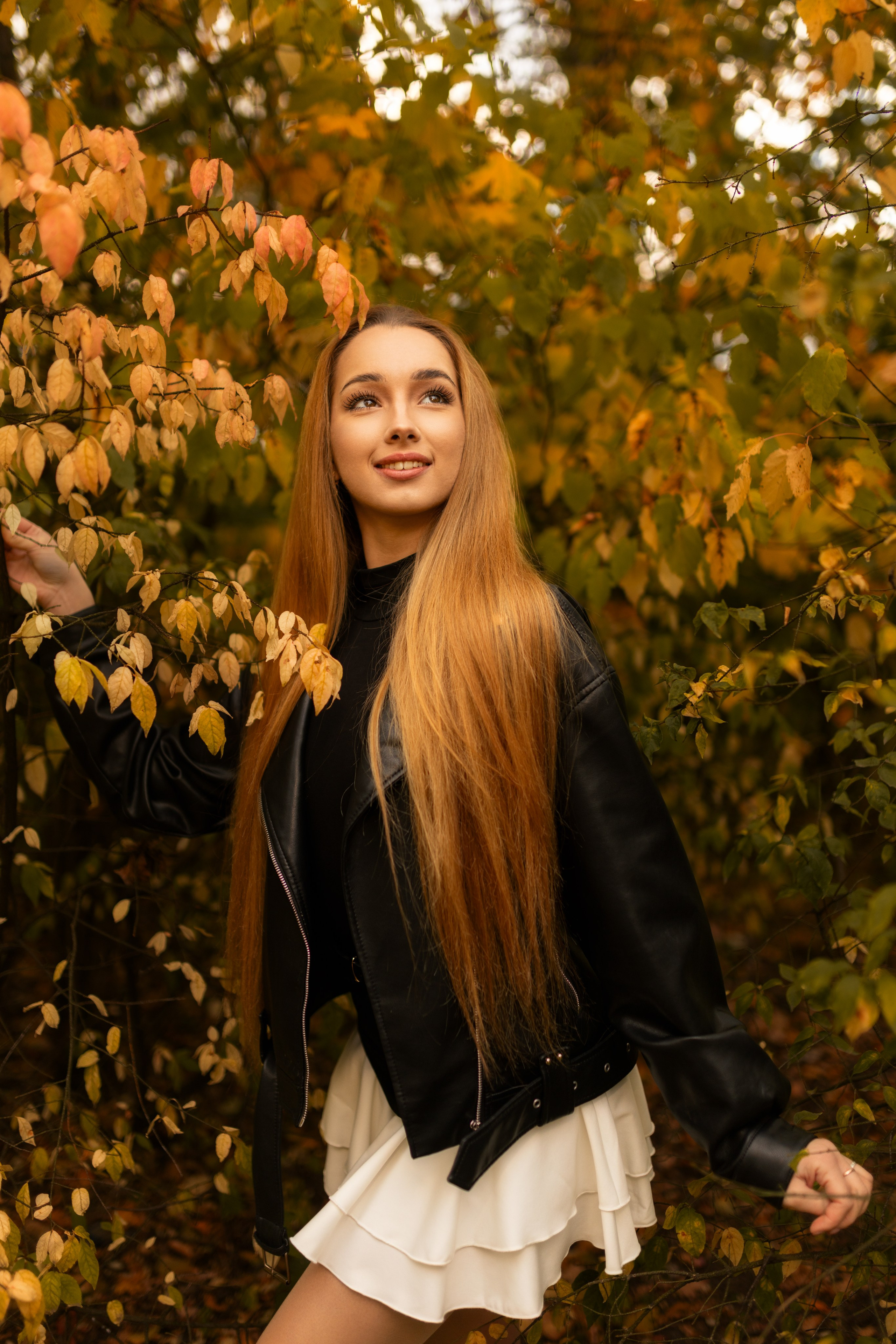Осенний фотосет с Полиной в парке в формате «Я красивая». Дмитрий Шульгин, портретный фотограф в Воронеже