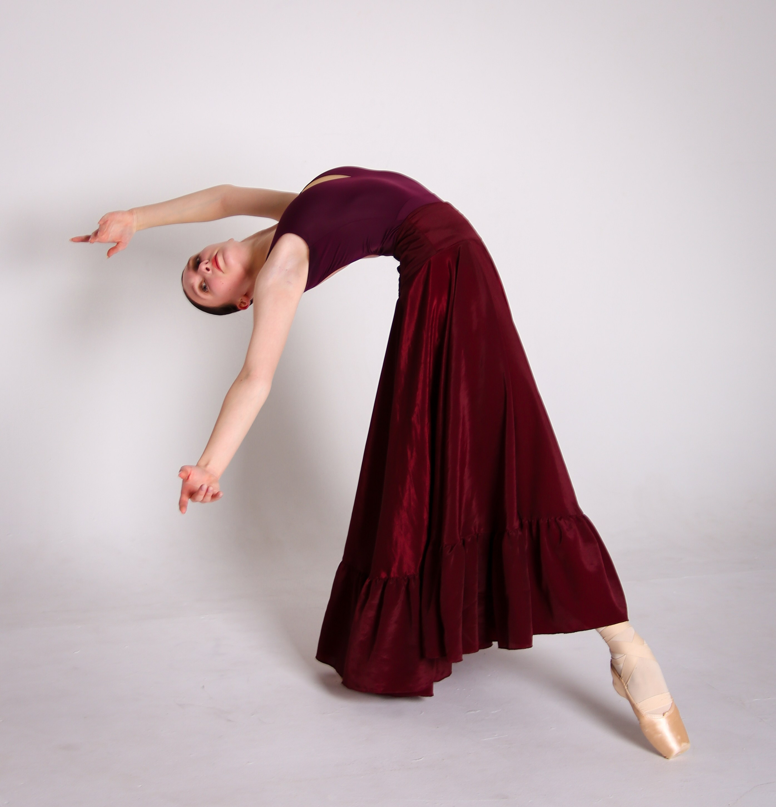 Балерина Екатерина. Фотограф Пермь. Фотосессия в фотостудии Перми и на свежем воздухе