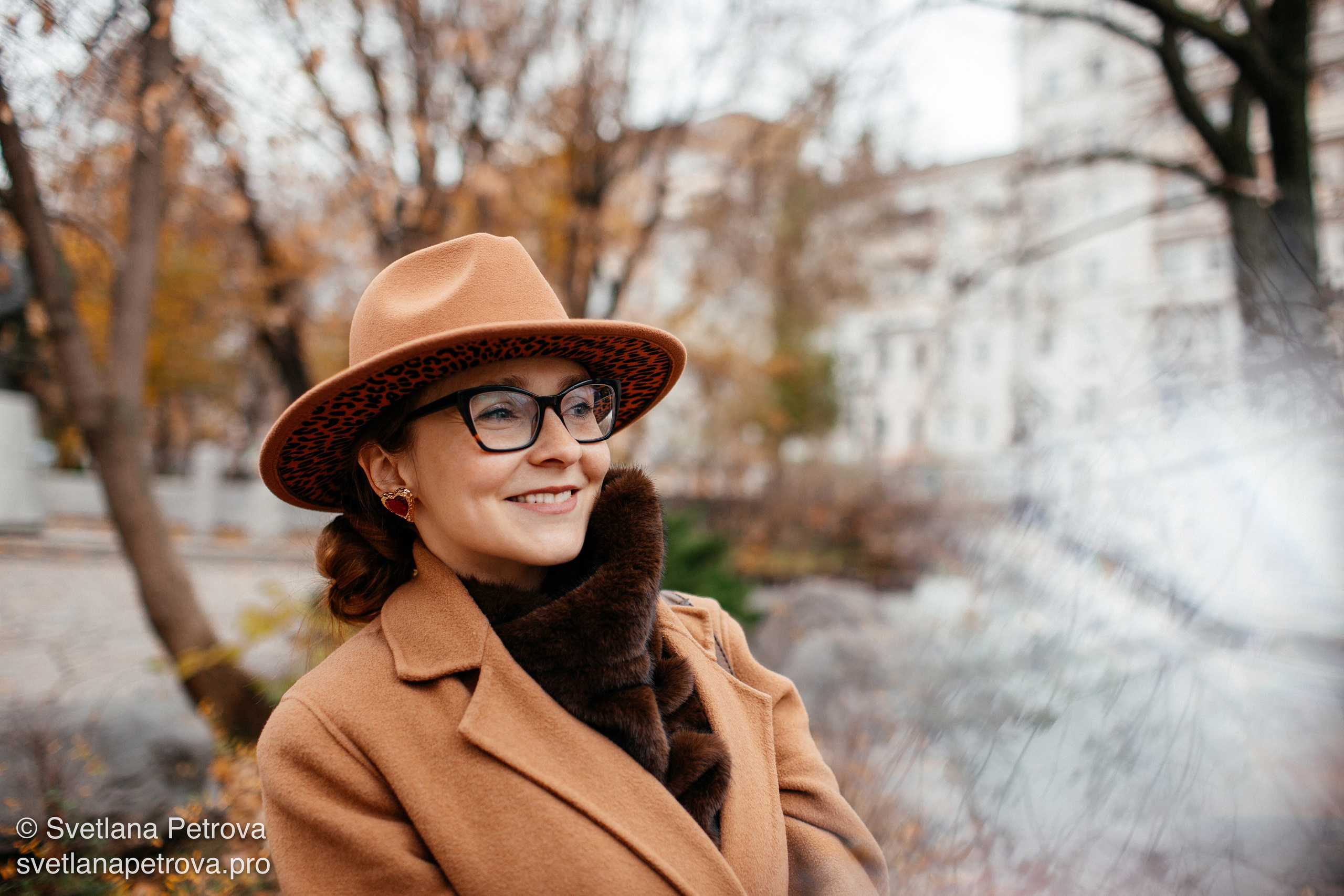 Индивидуальная съёмка. Чистые пруды. Осень 2025. Фотограф Светлана Петрова
