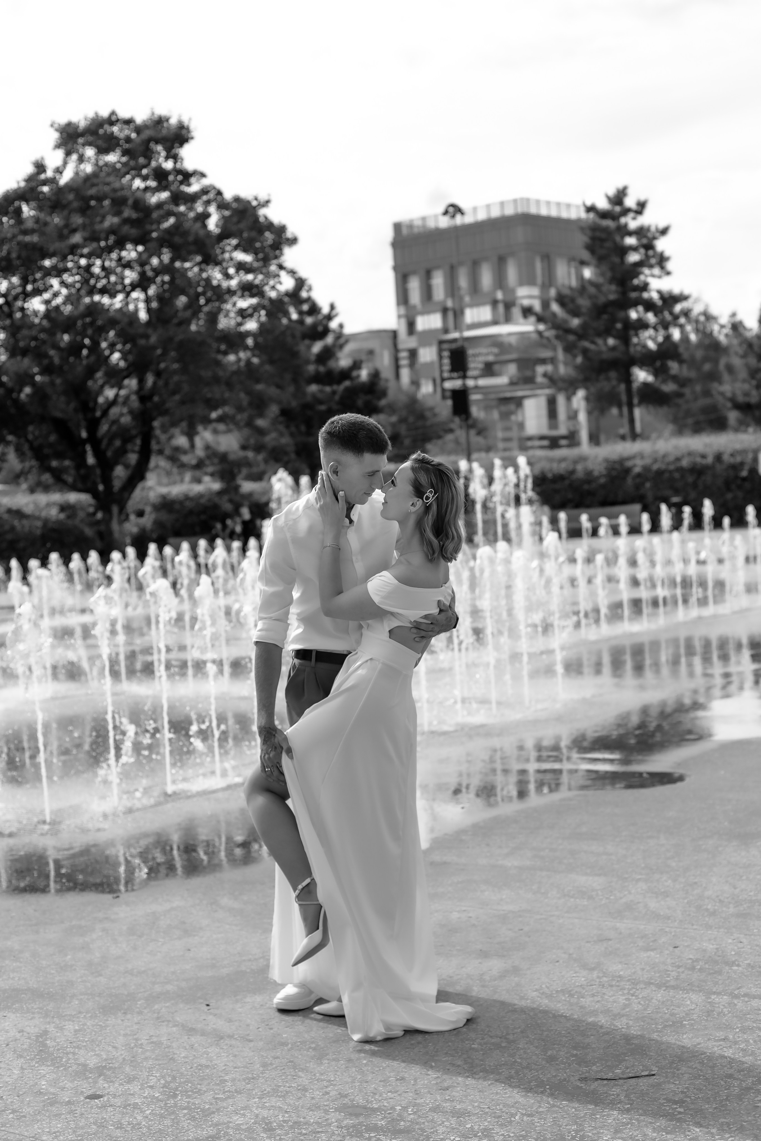 Саша и Вика. Биржевой сквер. Фотограф в Калининграде Решетникова Алина