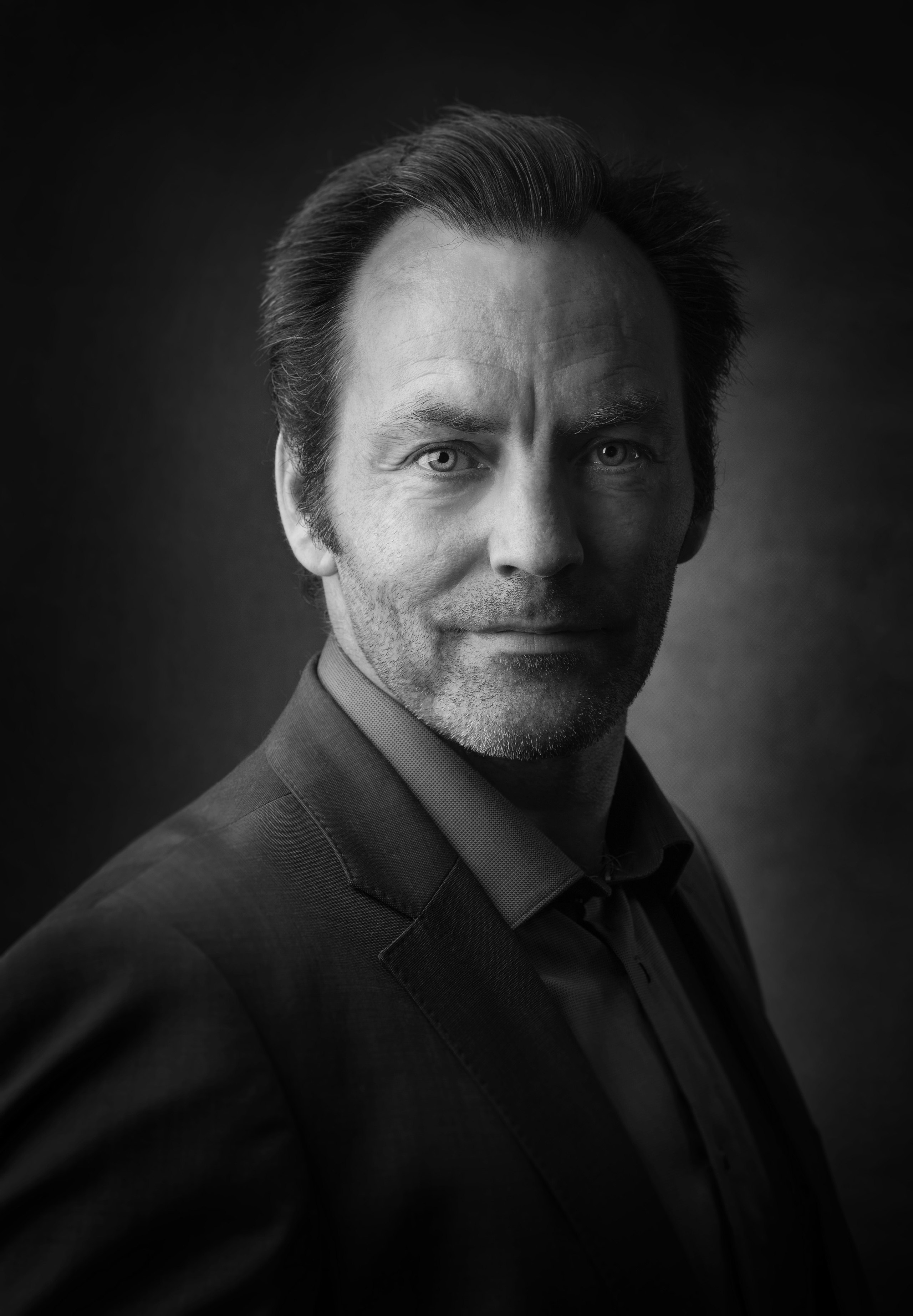 Мужской автопортрет . Портретный фотограф в Екатеринбурге.