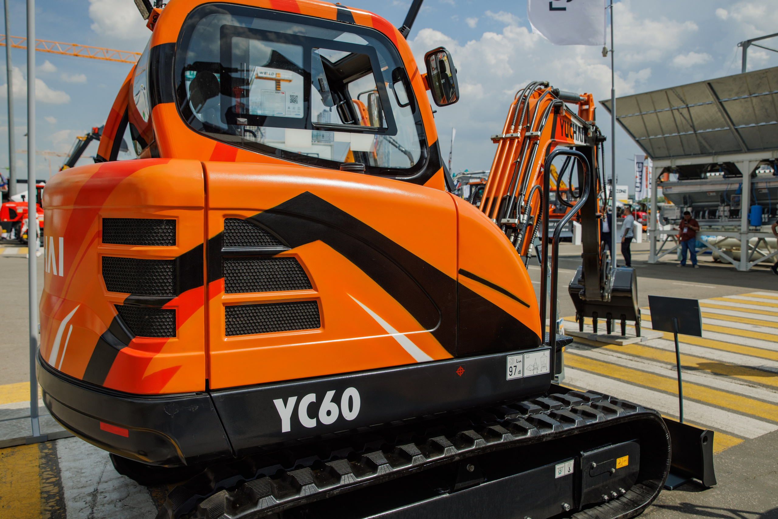 Выставка Спец. Техники. Фотограф Москва Шептаев Артём