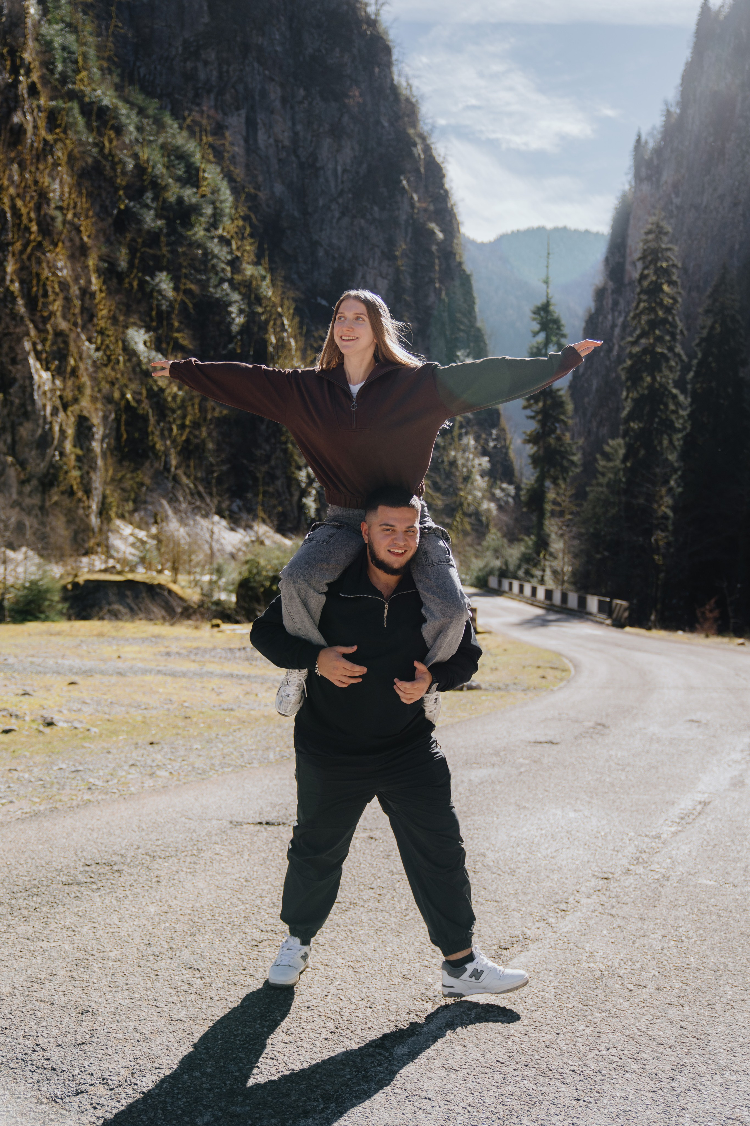 Александра и Иван — Фототур в Абхазию. Свадебный фотограф в Сочи и Адлере — Фотосессии на море и в горах | Виктор Рогулев