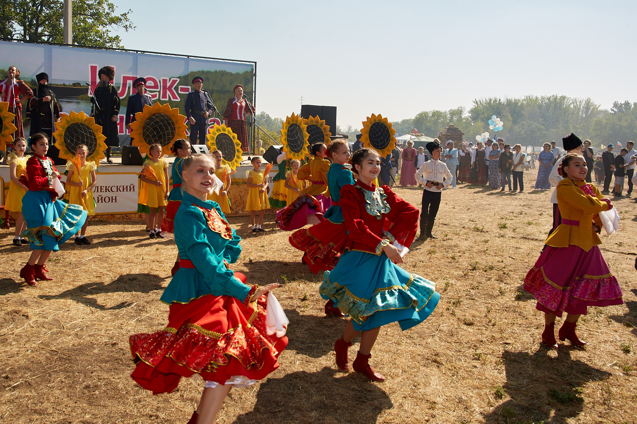 Фестиваль казачьей культуры. Илек, 03.09.2022. Валерий Логачев. Фото, музыка, видео — для души