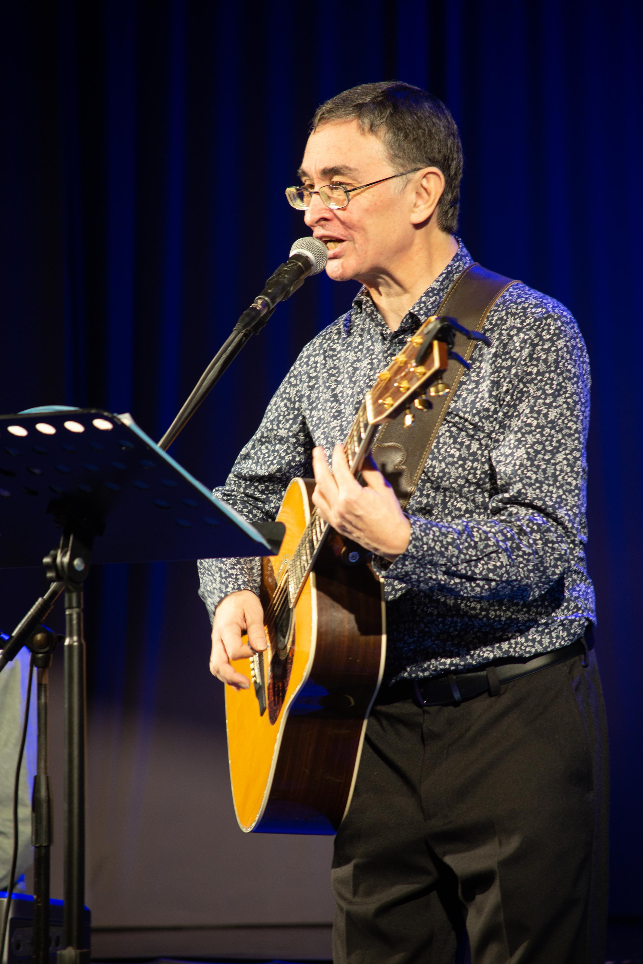 Тимур Шаов Оренбурге. 10.11.2022. Валерий Логачев. Фото, музыка, видео — для души