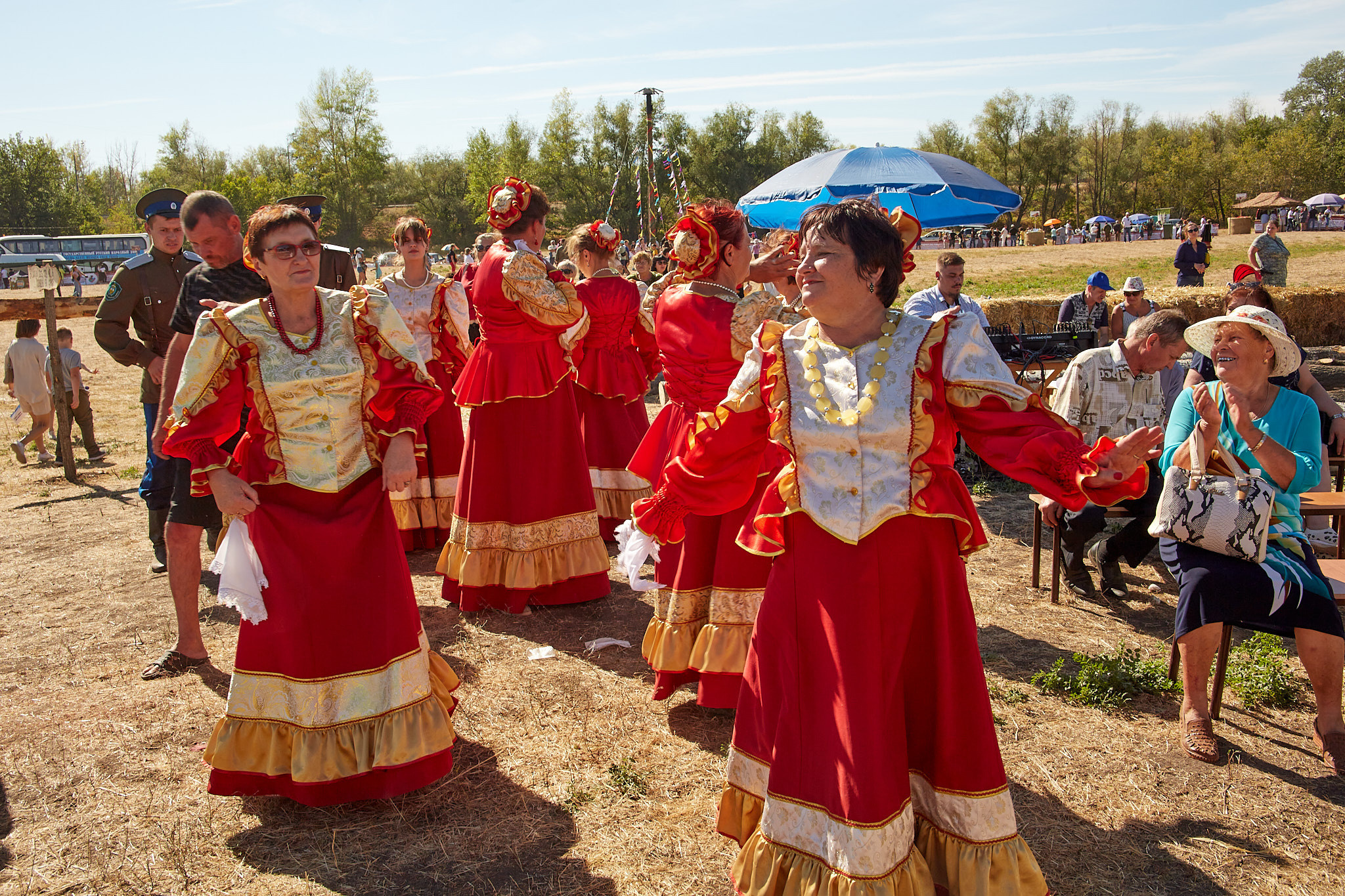 Фестиваль казачьей культуры. Илек, 03.09.2022. Валерий Логачев. Фото, музыка, видео — для души