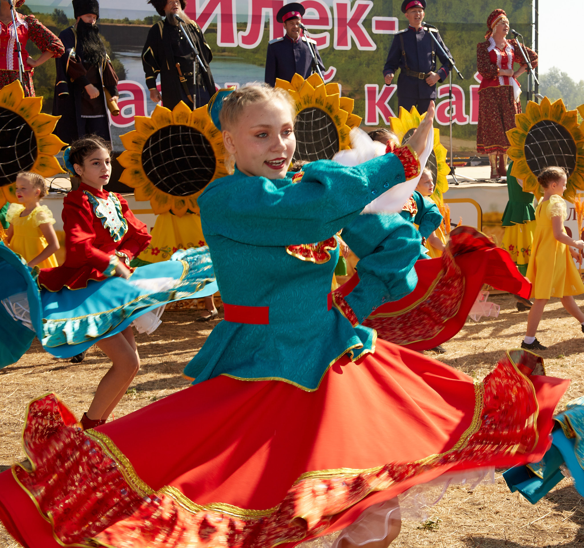 Фестиваль казачьей культуры. Илек, 03.09.2022. Валерий Логачев. Фото, музыка, видео — для души