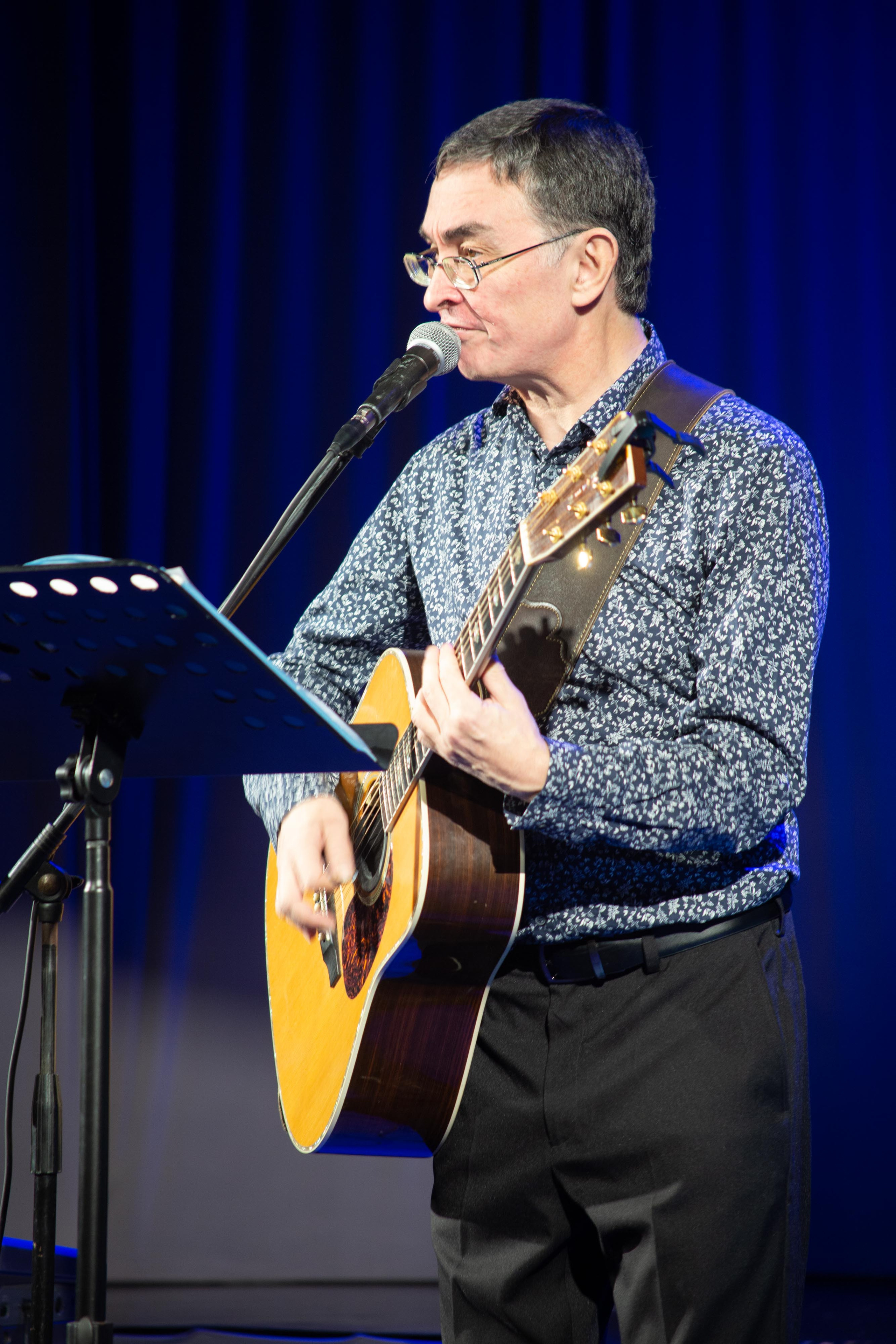 Тимур Шаов Оренбурге. 10.11.2022. Валерий Логачев. Фото, музыка, видео — для души