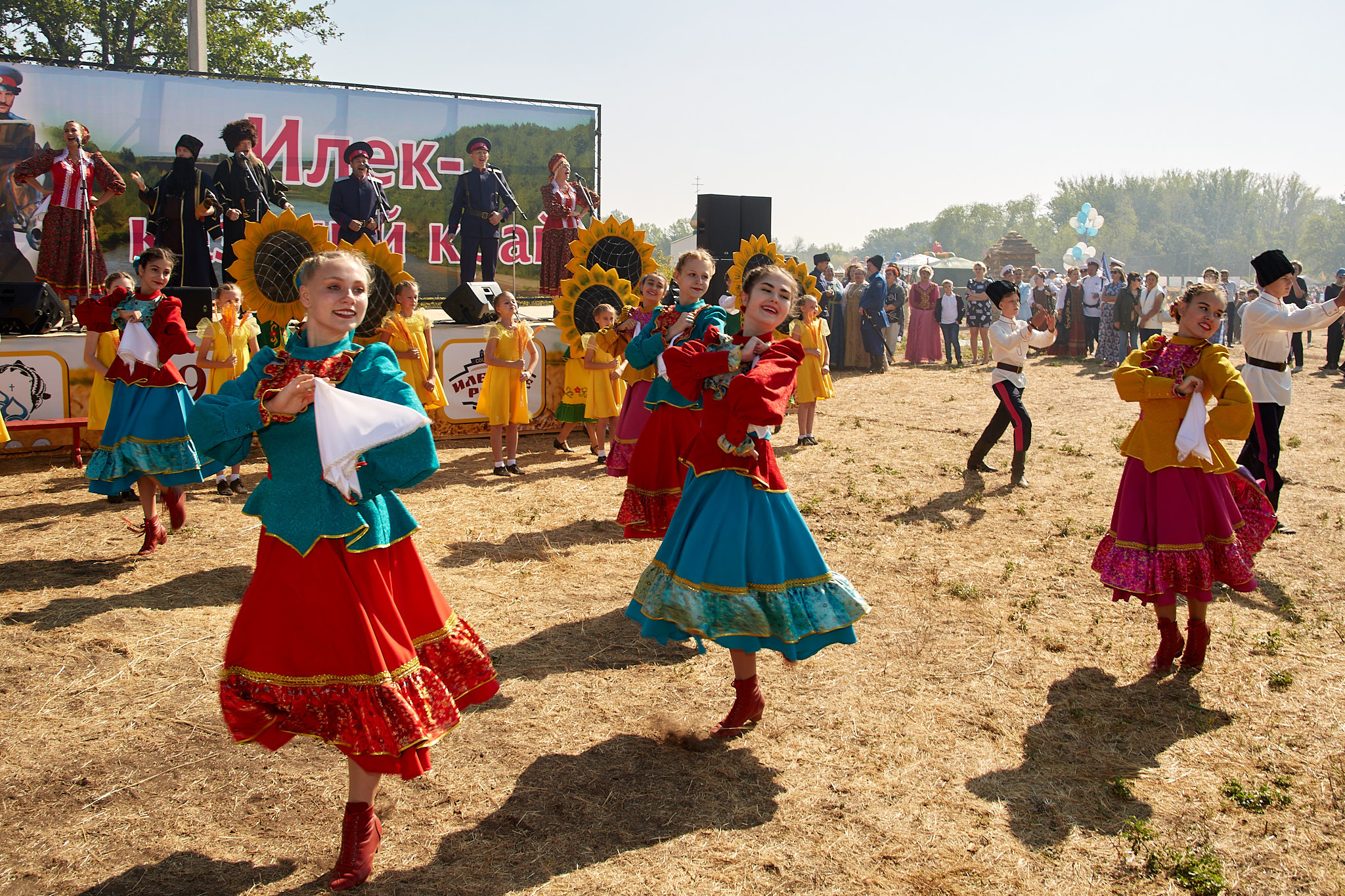 Фестиваль казачьей культуры. Илек, 03.09.2022. Валерий Логачев. Фото, музыка, видео — для души