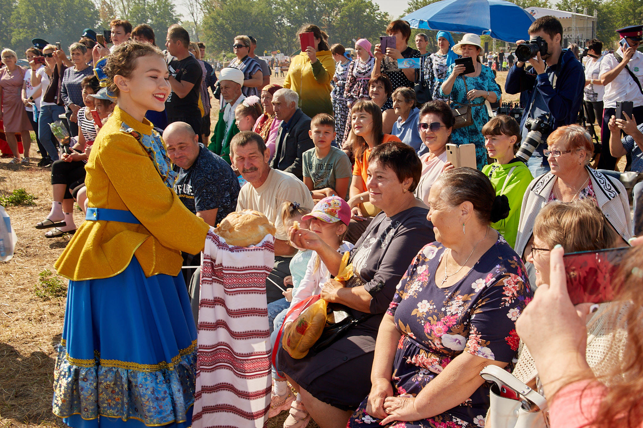 Фестиваль казачьей культуры. Илек, 03.09.2022. Валерий Логачев. Фото, музыка, видео — для души