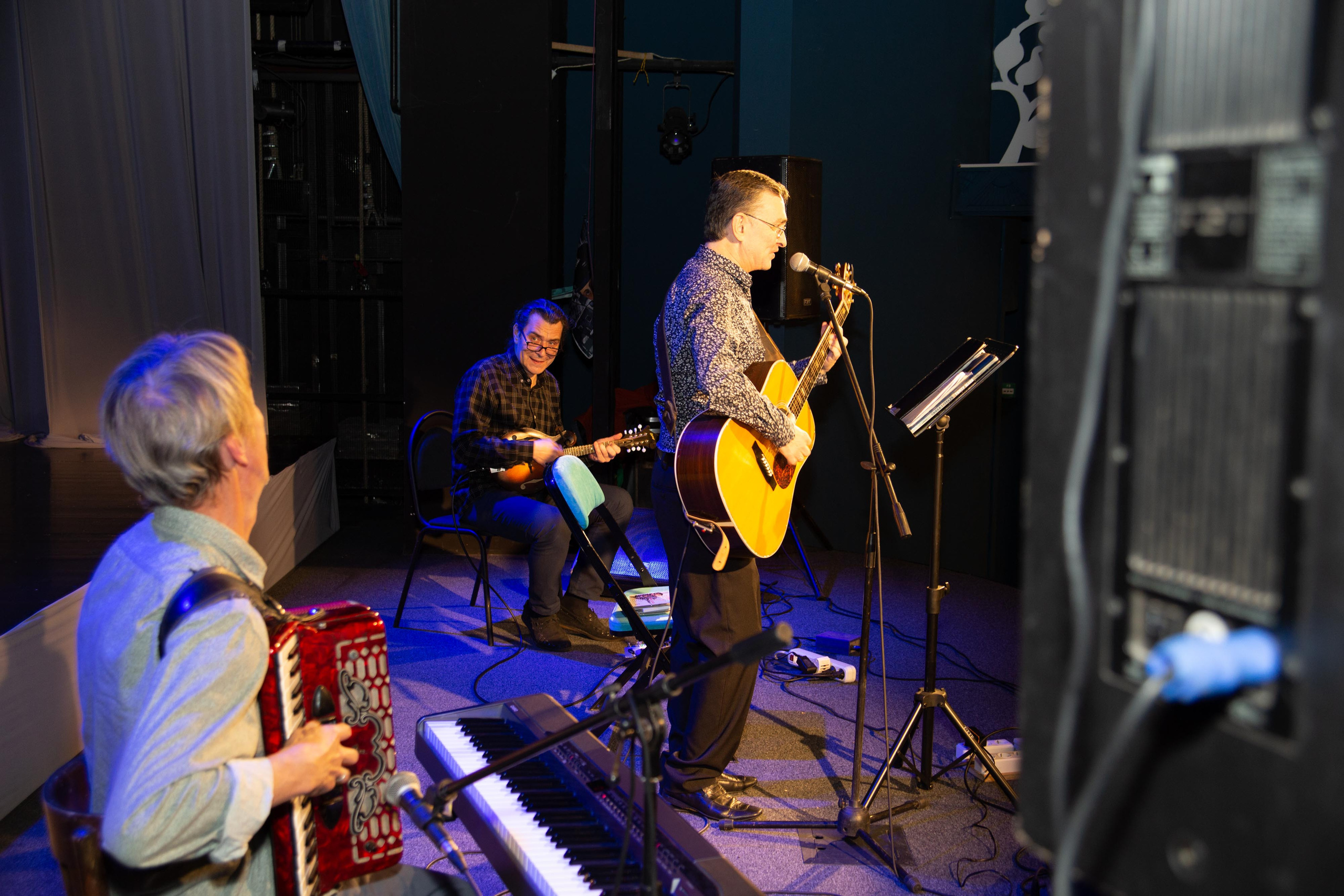 Тимур Шаов Оренбурге. 10.11.2022. Валерий Логачев. Фото, музыка, видео — для души