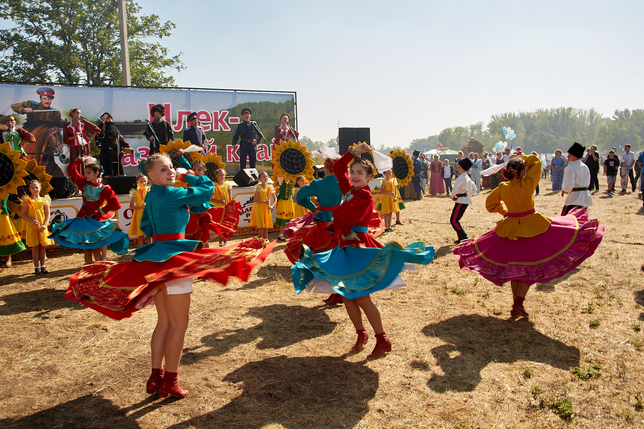 Фестиваль казачьей культуры. Илек, 03.09.2022. Валерий Логачев. Фото, музыка, видео — для души