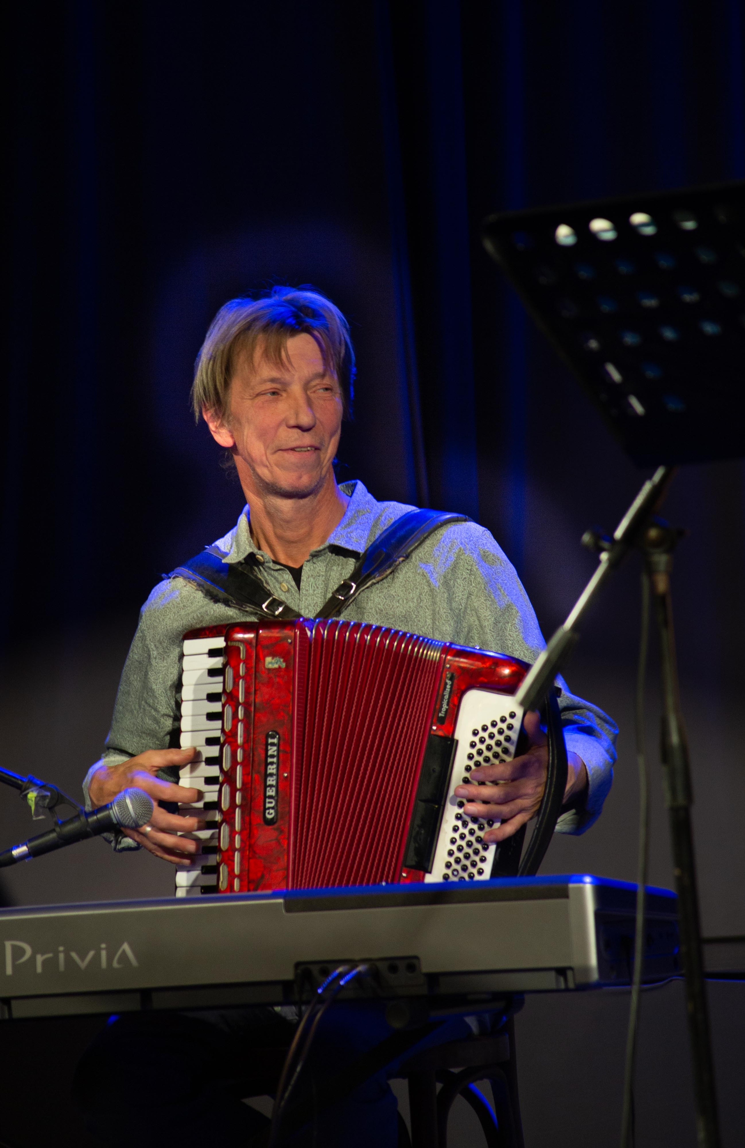 Тимур Шаов Оренбурге. 10.11.2022. Валерий Логачев. Фото, музыка, видео — для души