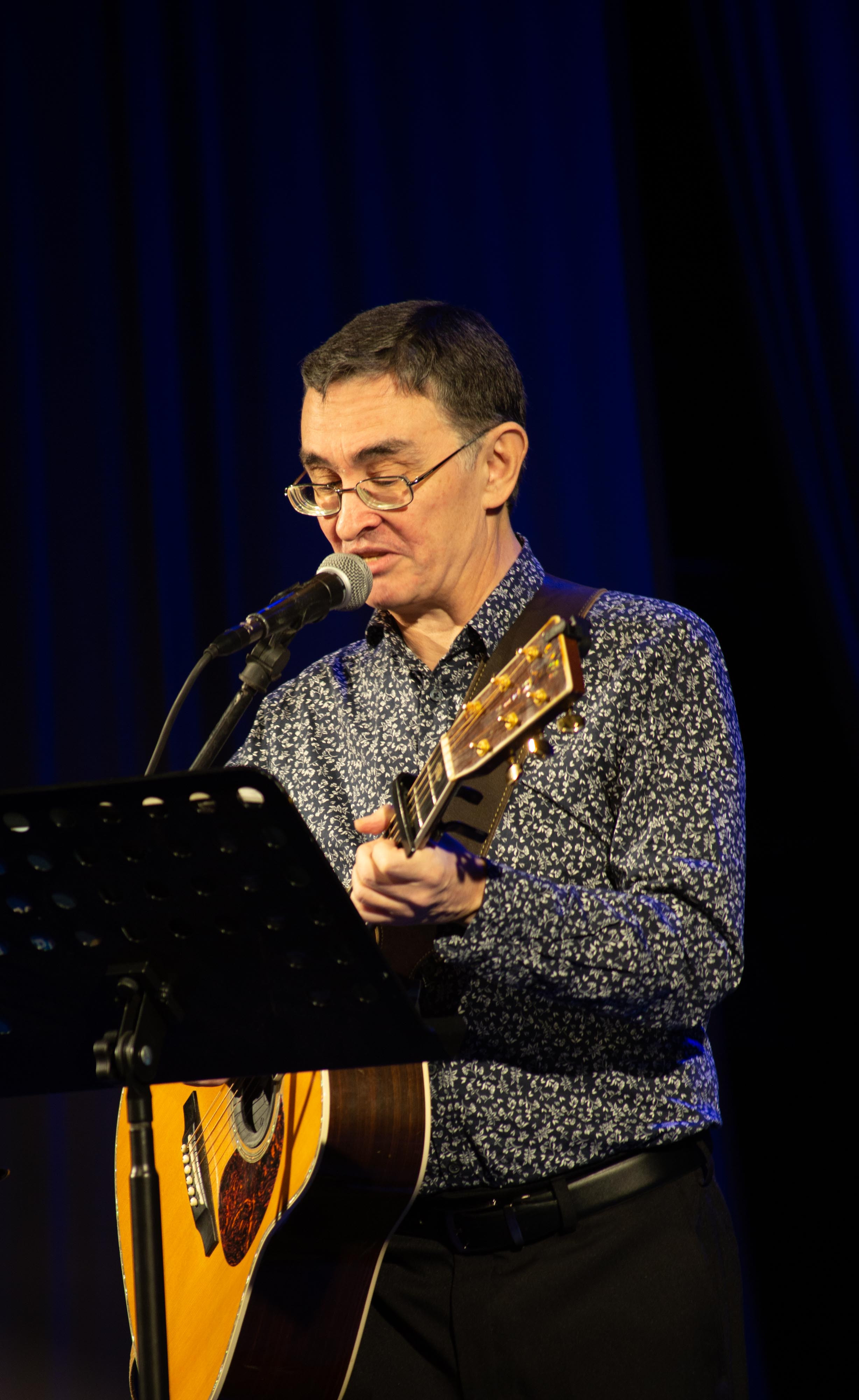 Тимур Шаов Оренбурге. 10.11.2022. Валерий Логачев. Фото, музыка, видео — для души