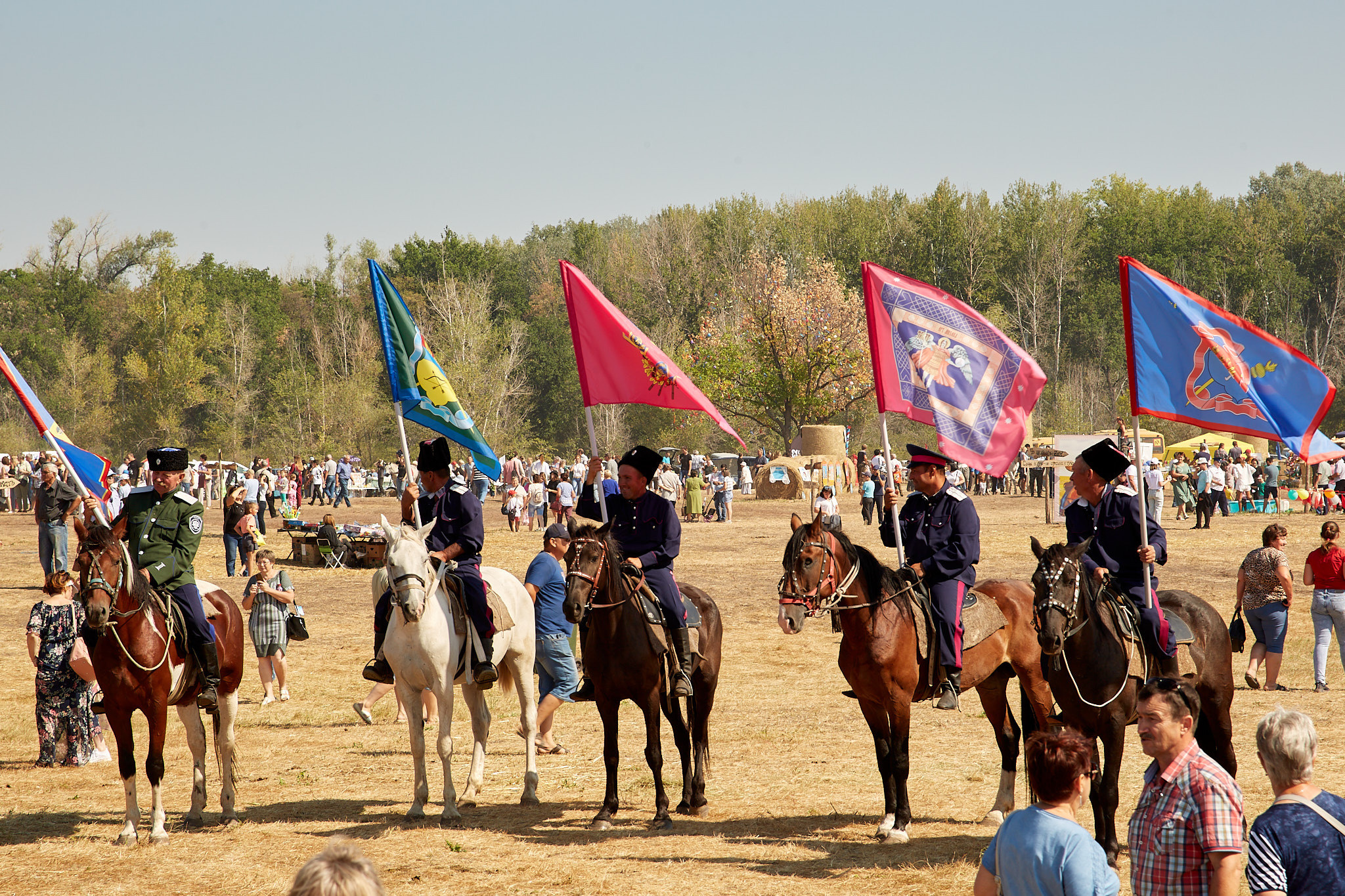 Фестиваль казачьей культуры. Илек, 03.09.2022. Валерий Логачев. Фото, музыка, видео — для души