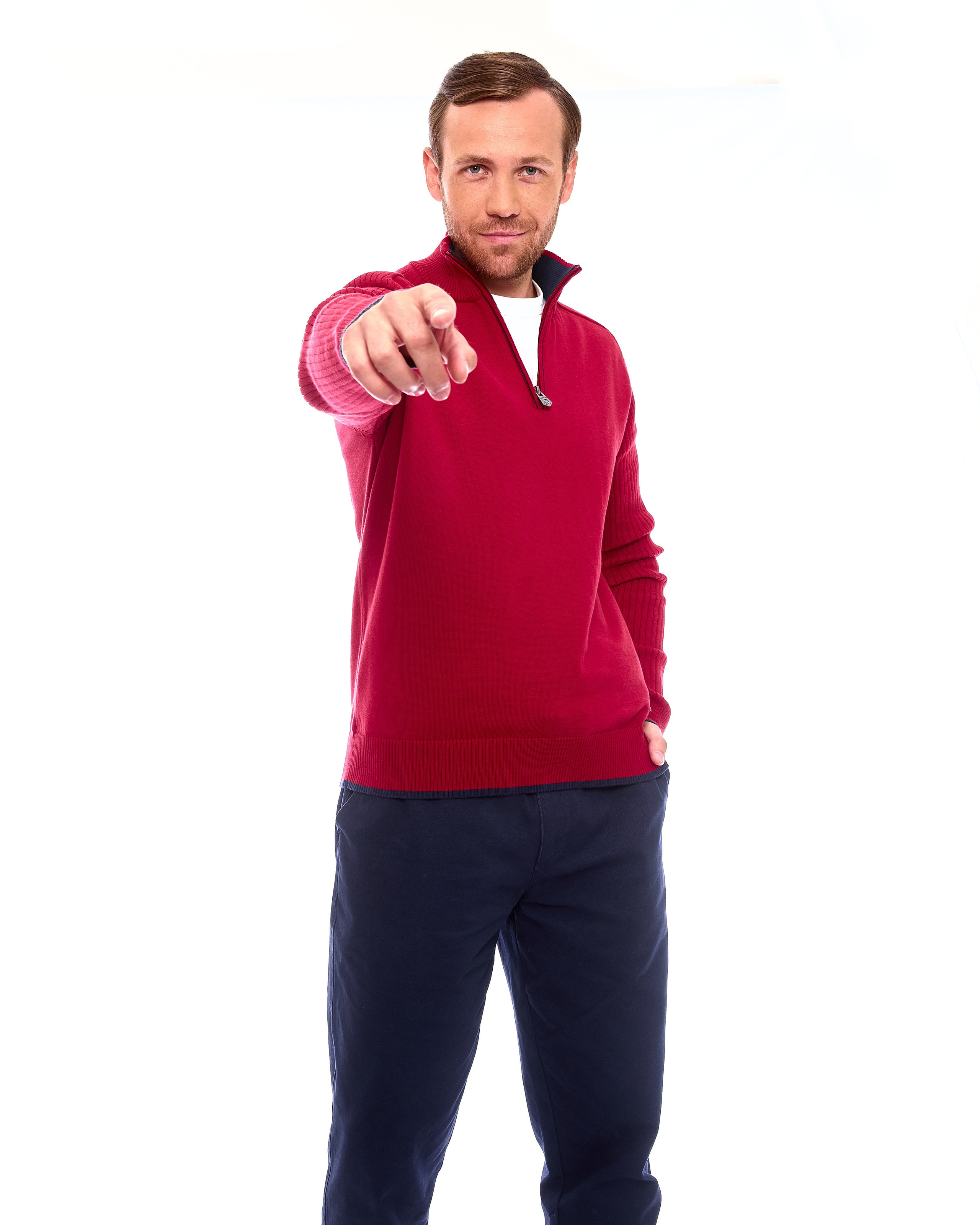 VAVADA. Святослав Лебедев | Рекламный фотограф — Коммерческая съемка, Арт-дирекшн, AI-интеграция