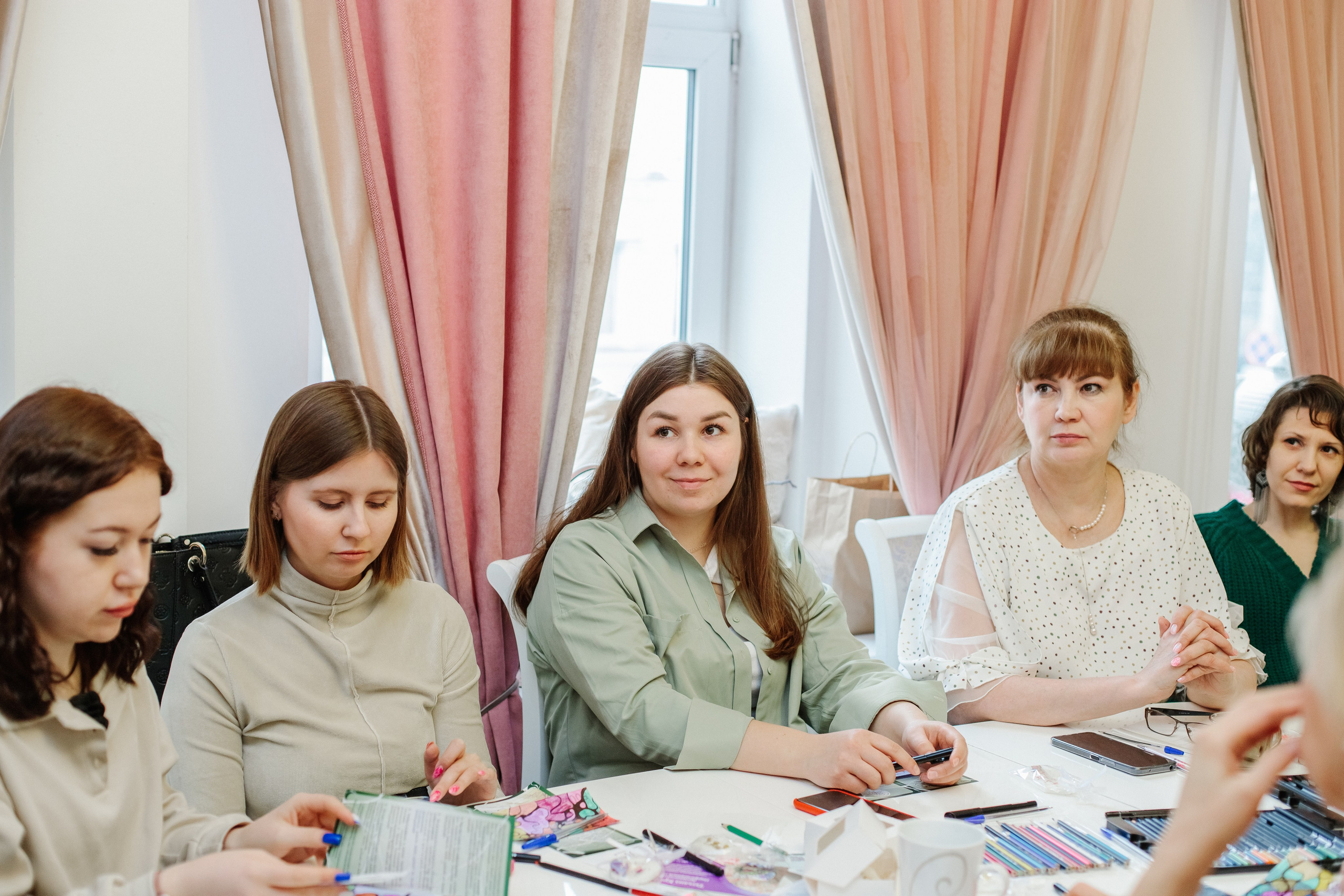 Нейро-нетворкинг. Контентный фотограф в Перми Натали Кытманова