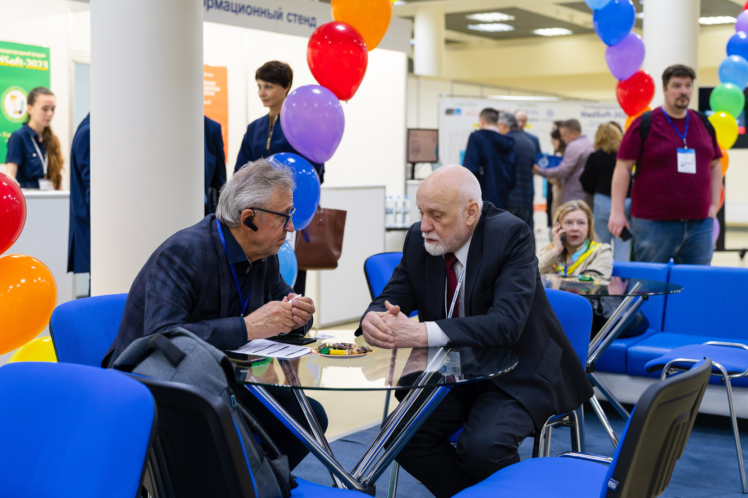 Фотограф b2b фотосъемка b2b фотограф на выставку конференцию форум. Фотограф b2b на выставки, конференции, форумы в Москве