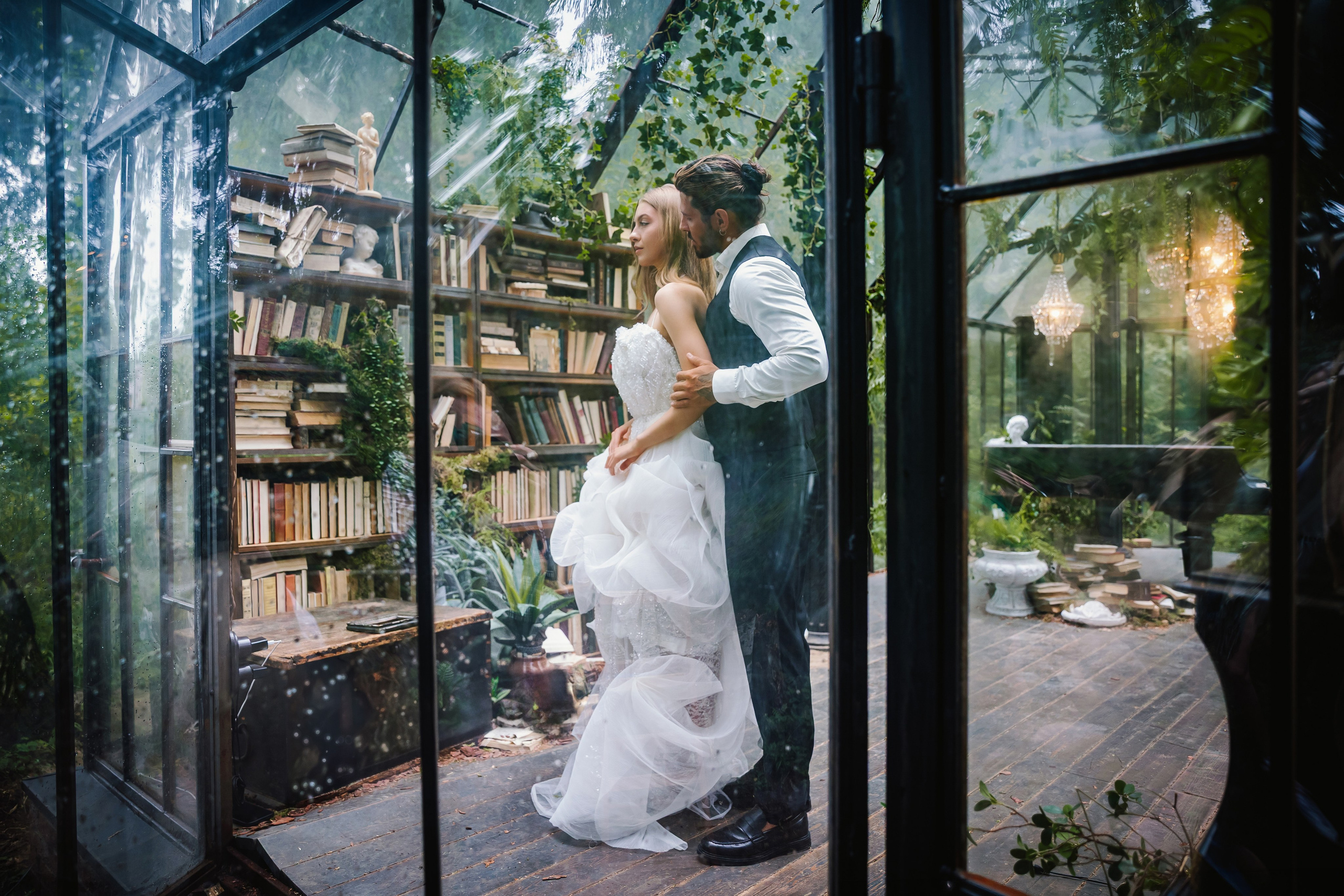 Свадьба в оранжерее ProjectX. Фотограф и видеограф Москва. Свадебный фотограф, видеограф. Выпускные альбомы. Оживающие альбомы