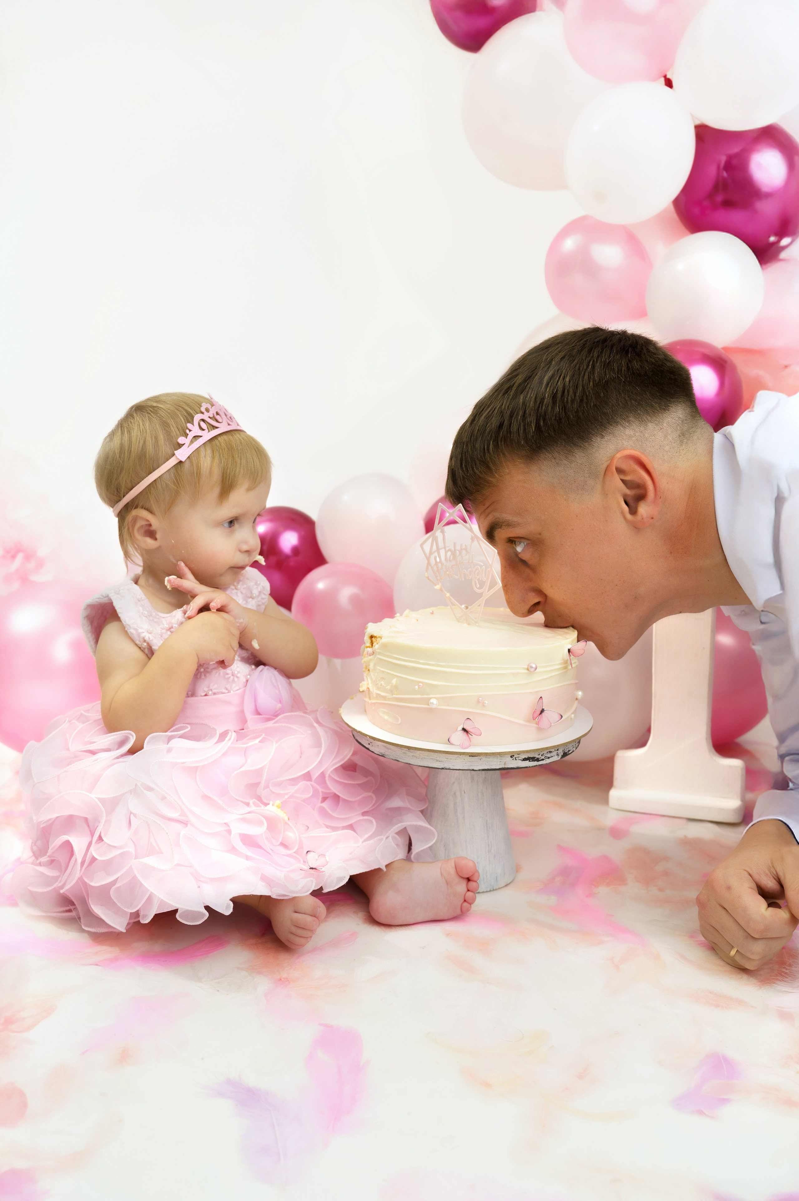 Фотосессия ГОДОВАСИЕ. Фотограф новорожденных, детей до года и беременных в Симферополе