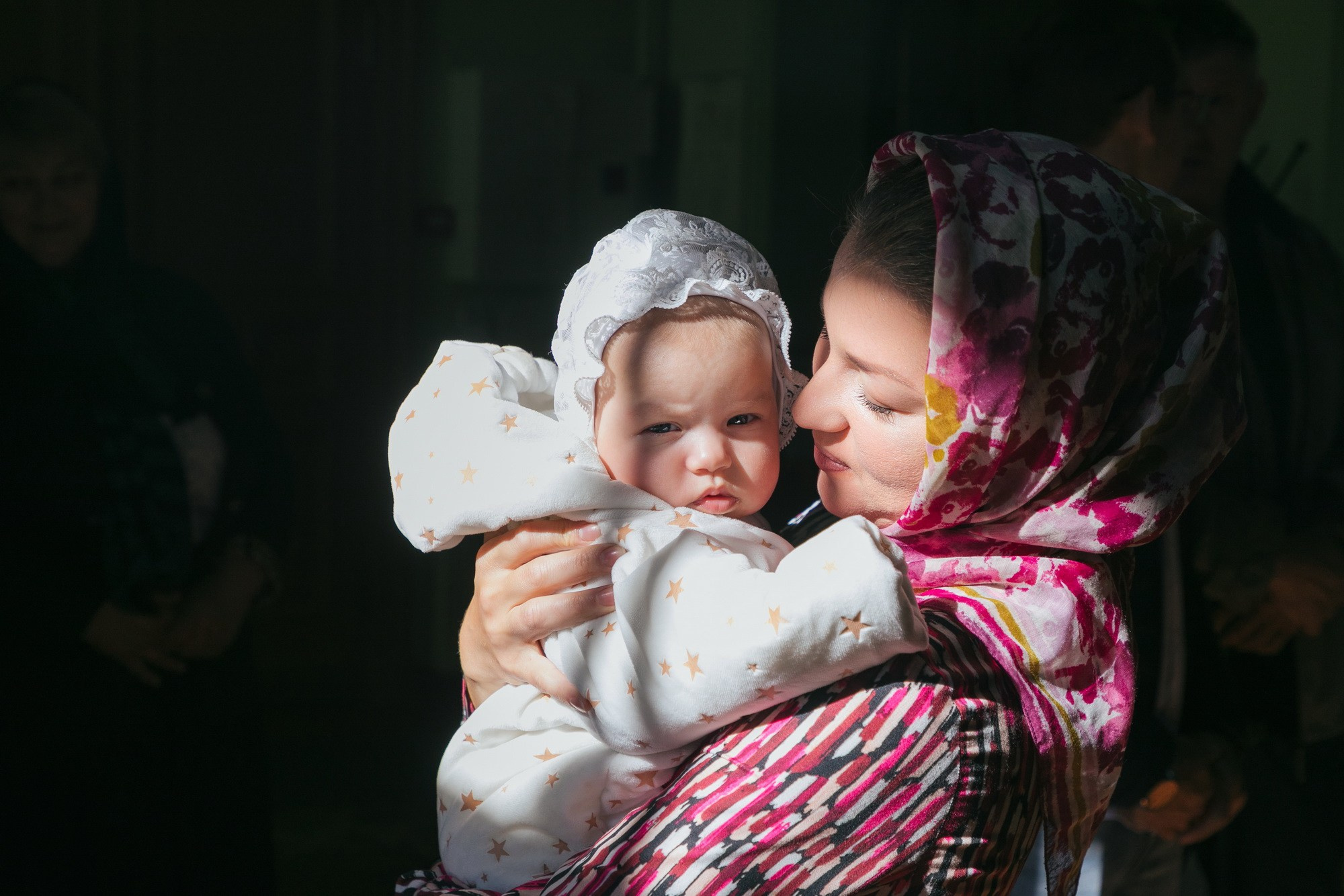 Крещение Церковь Святого Апостола Петра в Лахте СПб. Фотограф на крещение в Санкт Петербурге
