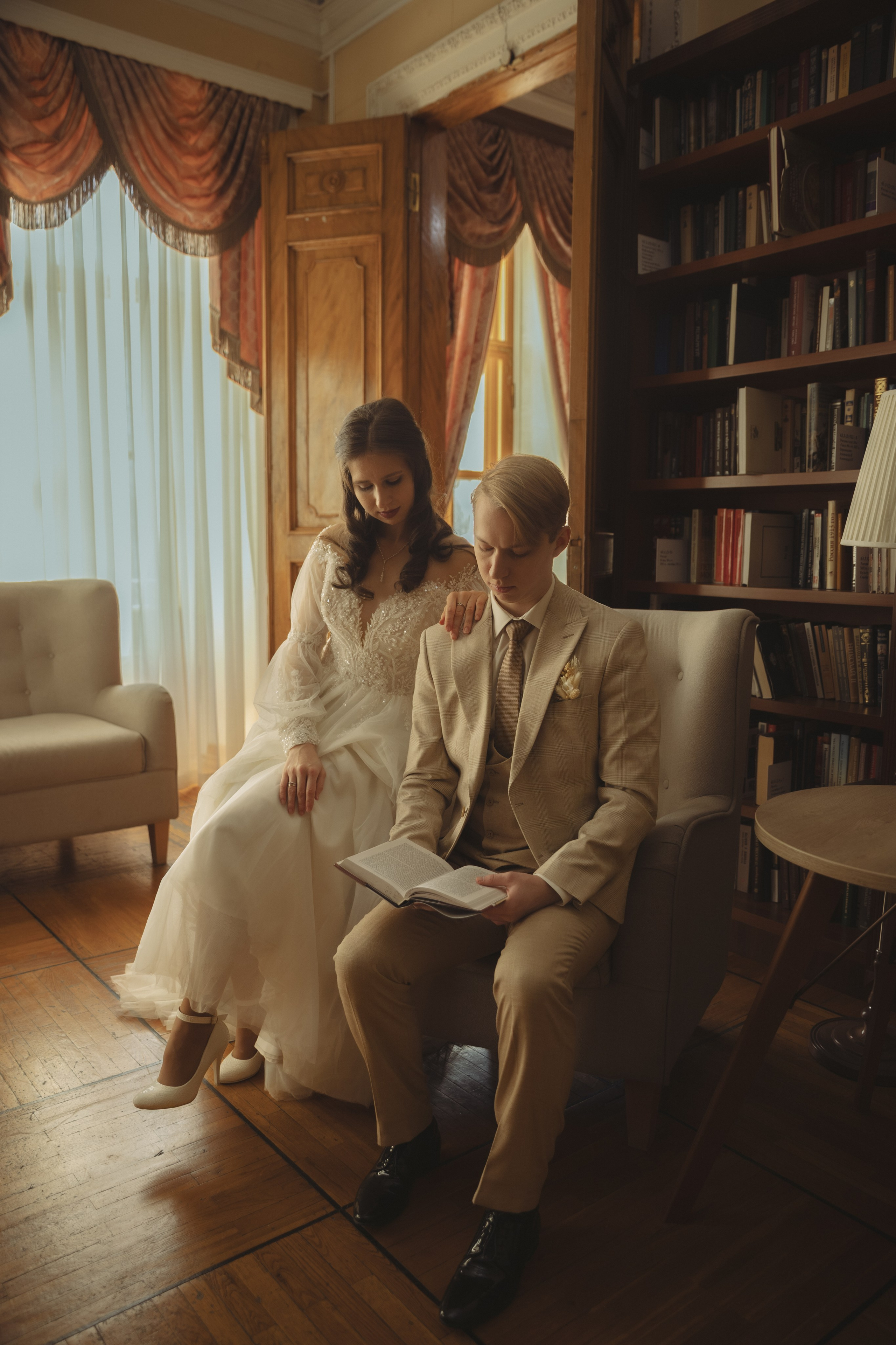 Моменты в особняке. Свадебный и семейный фотограф Москва и Московская область