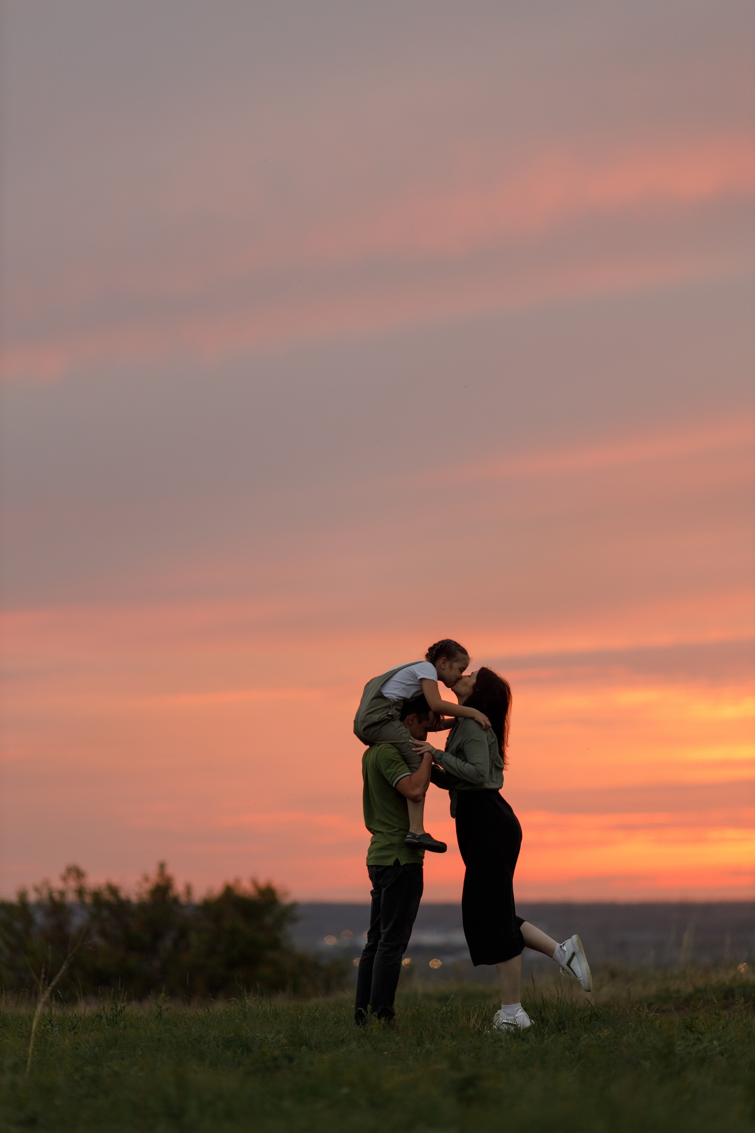 Семейная прогулка в Солнечнодольске. Свадебный и семейный фотограф в Ставрополе Попова Дарья
