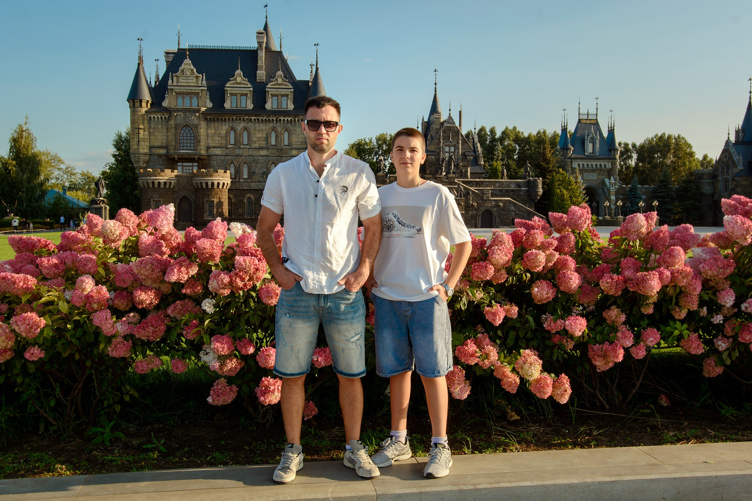 Семейная фотосессия у Замка Гарибальди. Фотограф Оксана Сафонова г. Тольятти