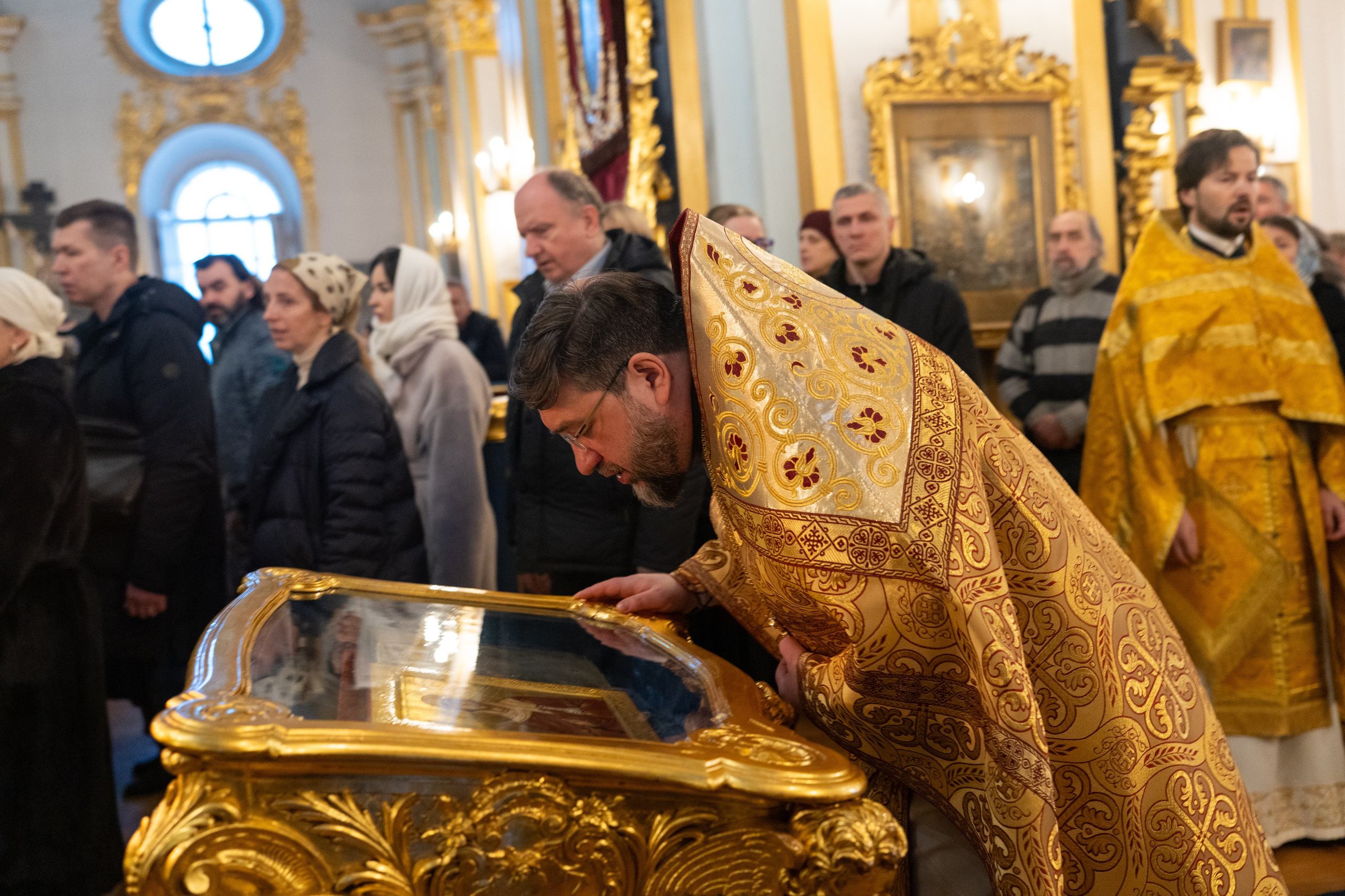 Неделя 30-я по Пятидесятнице, пред Рождеством Христовым, святых отец. Предпразднство Рождества Христова. Вмц. Анастасии Узорешительницы. НИКОЛО-БОГОЯВЛЕНСКИЙ МОРСКОЙ СОБОР