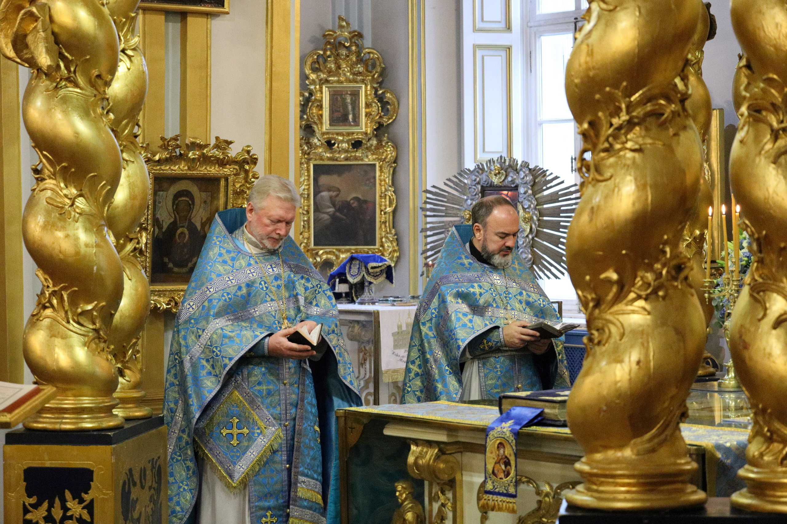 ПОКРОВ ПРЕСВЯТОЙ ВЛАДЫЧИЦЫ НАШЕЙ БОГОРОДИЦЫ И ПРИСНОДЕВЫ МАРИИ. НИКОЛО-БОГОЯВЛЕНСКИЙ МОРСКОЙ СОБОР