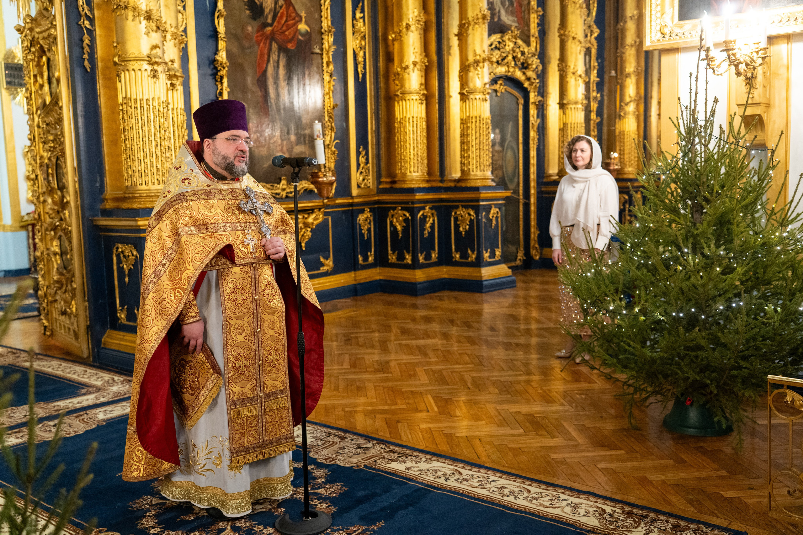 Неделя 30-я по Пятидесятнице, пред Рождеством Христовым, святых отец. Предпразднство Рождества Христова. Вмц. Анастасии Узорешительницы. НИКОЛО-БОГОЯВЛЕНСКИЙ МОРСКОЙ СОБОР