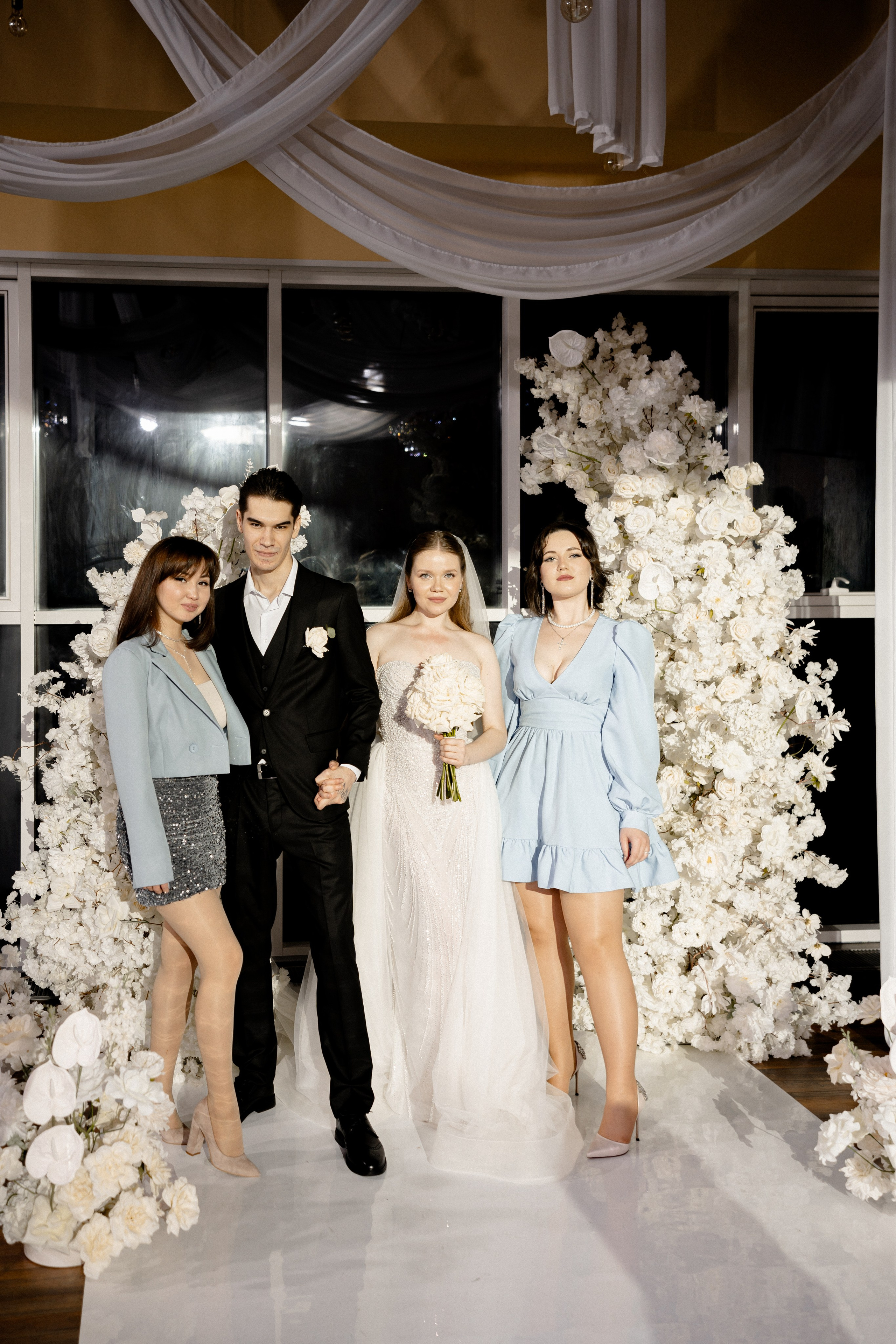 СВАДЕБНАЯ СЬЕМКА СБОРОВ В ОТЕЛЕ И ВЫЕЗД НА ЦЕРЕМОНИЮ (СНЯТО В СИБИРЕ В НИЖНЕВАРТОВСКЕ). Профессиональный фотограф, Санкт-Петербург — Виктория Богомолова