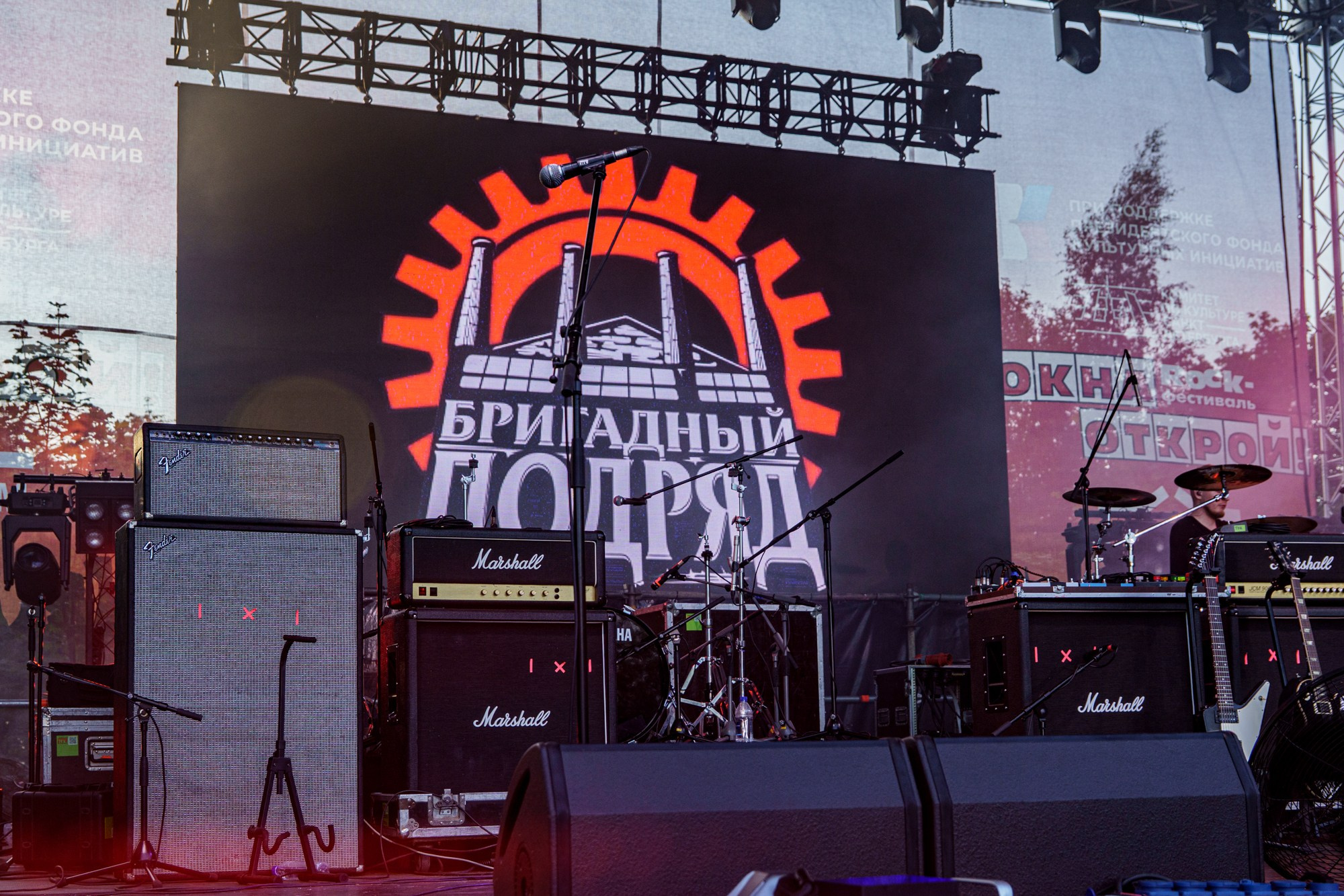 Рок-фестиваль «Окна открой!» 2025. Фотограф Яна Журавская Спб / Москва