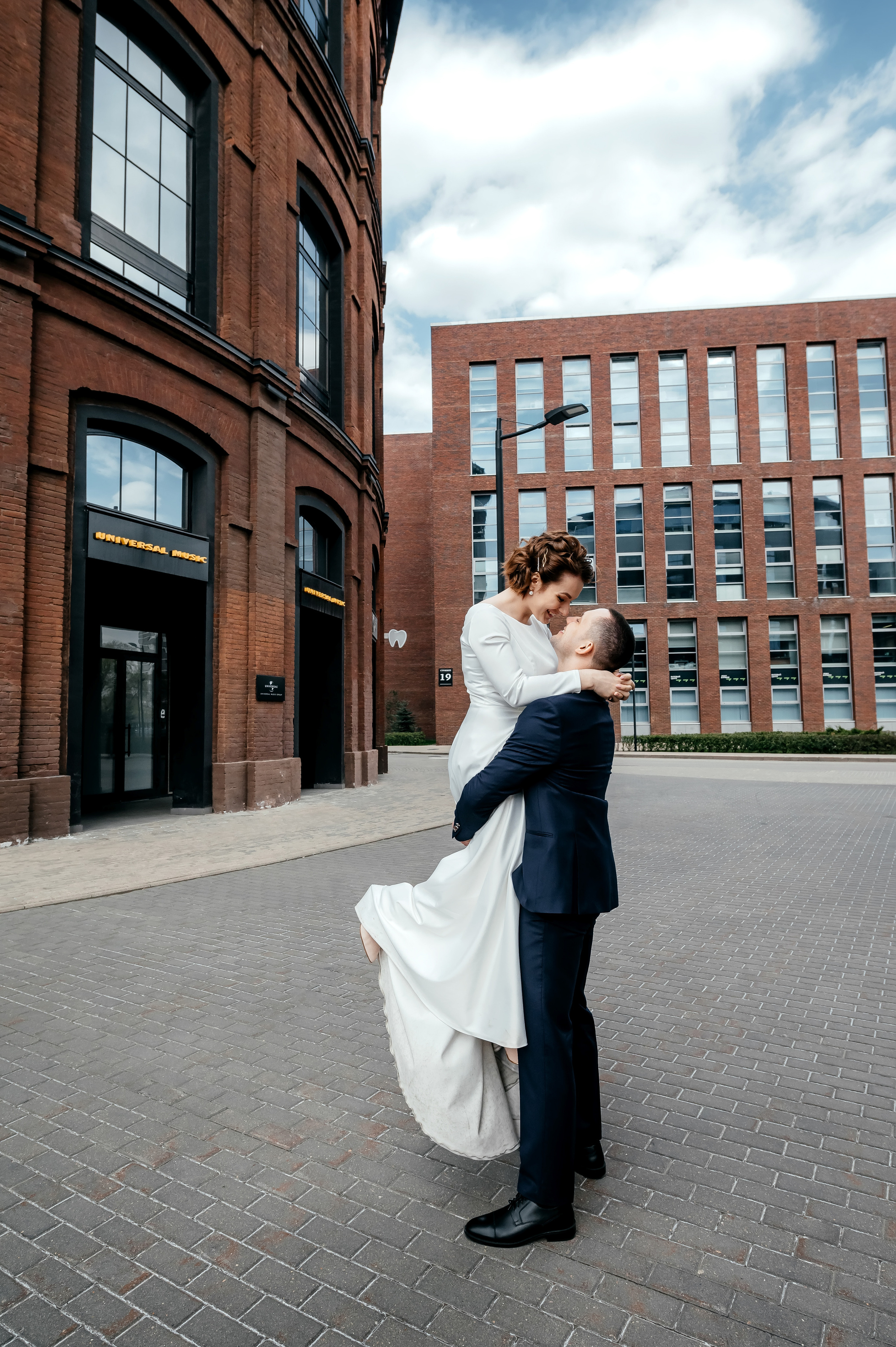 Завод Арма, ресторан ГРЮТ. Свадьба. Свадебный и семейный фотограф Виктория Носачёва. Щелково, Москва и МО