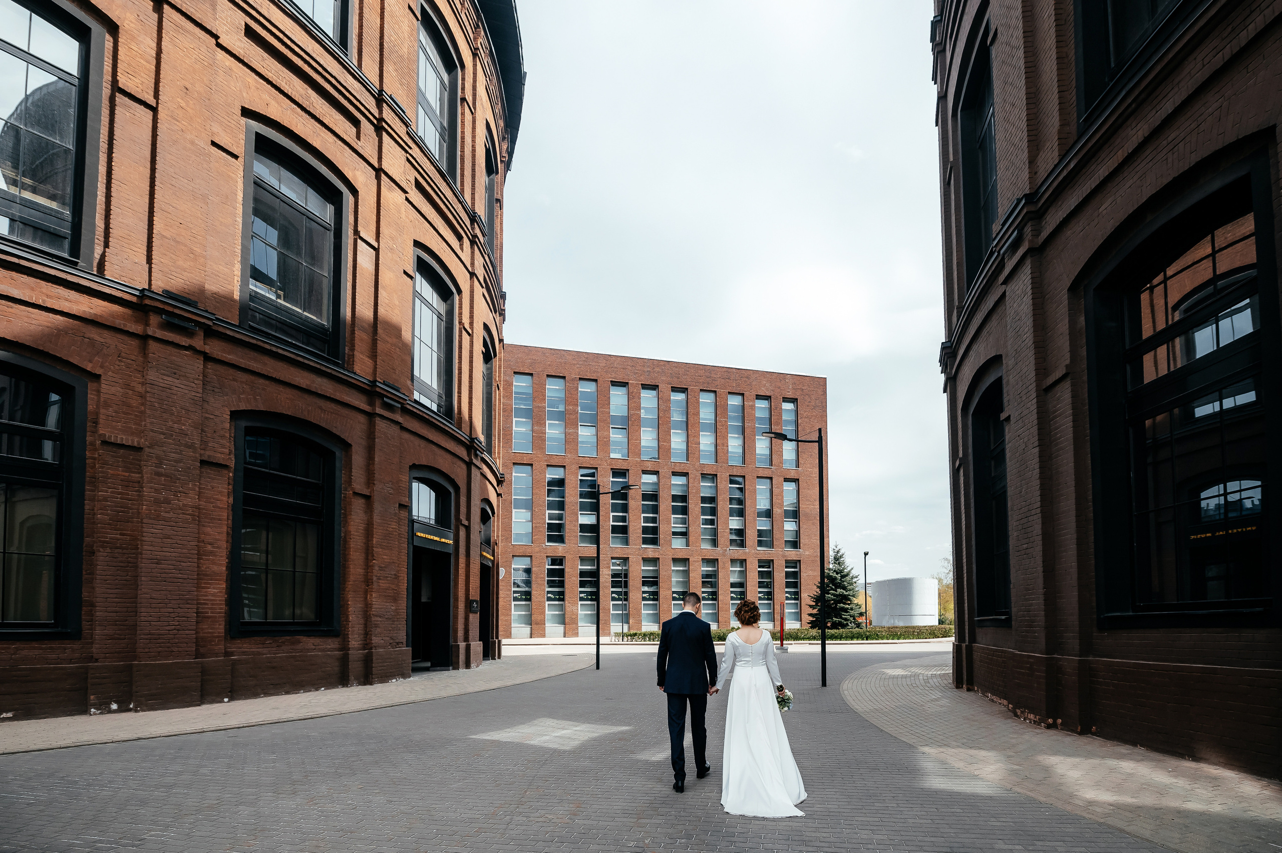 Завод Арма, ресторан ГРЮТ. Свадьба. Свадебный и семейный фотограф Виктория Носачёва. Щелково, Москва и МО