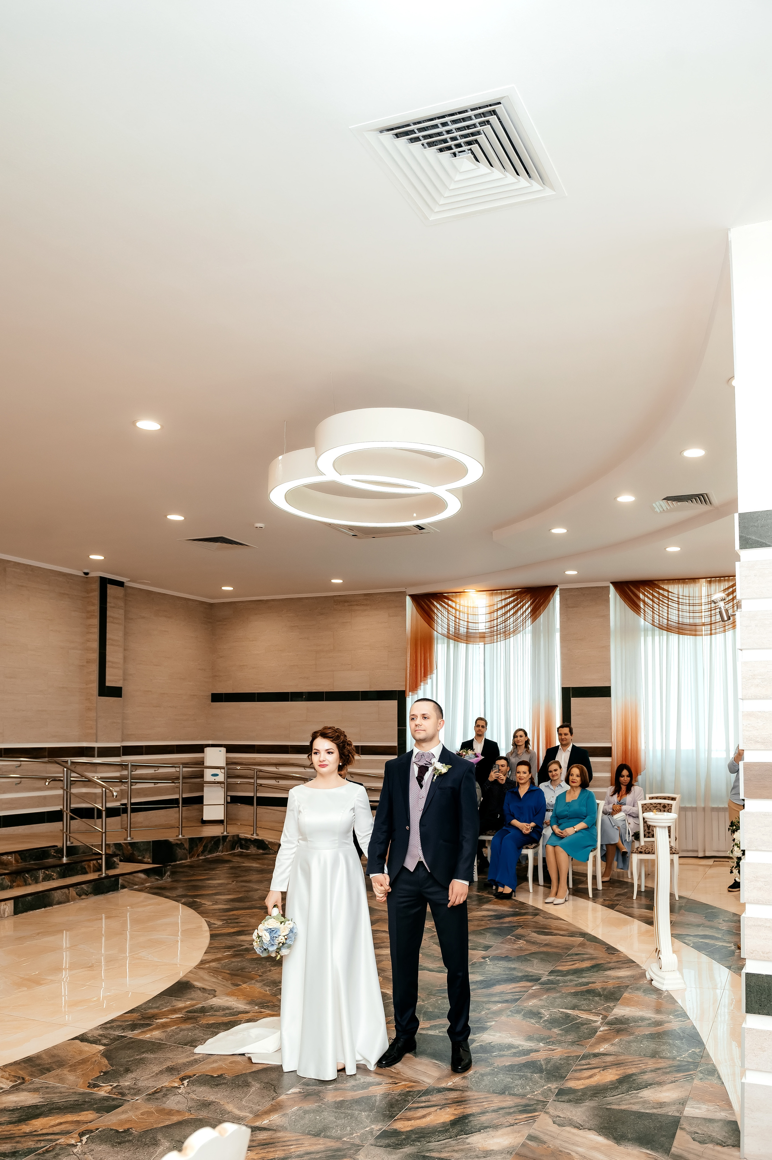 Завод Арма, ресторан ГРЮТ. Свадьба. Свадебный и семейный фотограф Виктория Носачёва. Щелково, Москва и МО