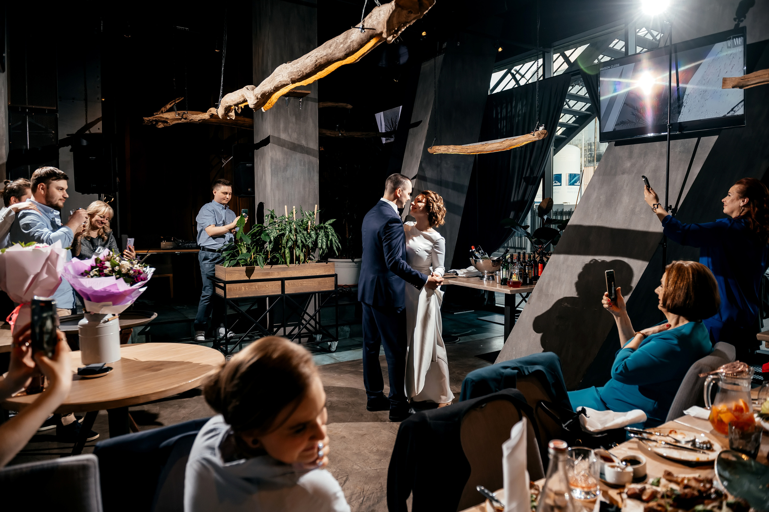 Завод Арма, ресторан ГРЮТ. Свадьба. Свадебный и семейный фотограф Виктория Носачёва. Щелково, Москва и МО