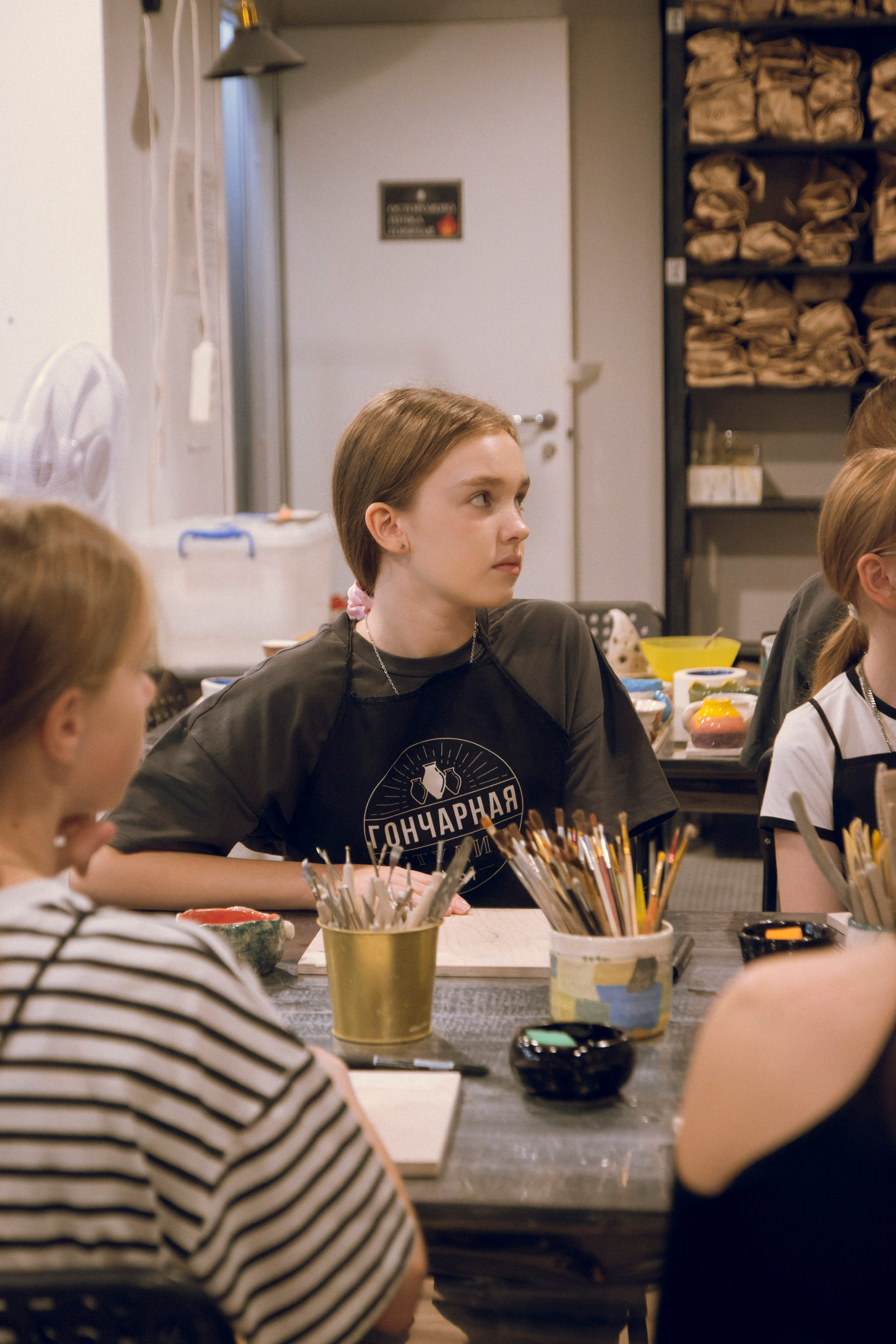 В гончарной мастерской. Плак или Квак