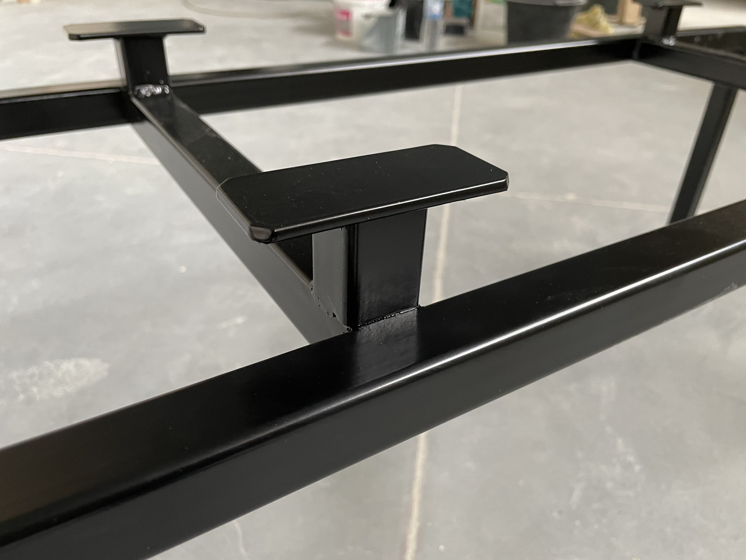 Столешницы и подстолья. Klauzevits Workshop