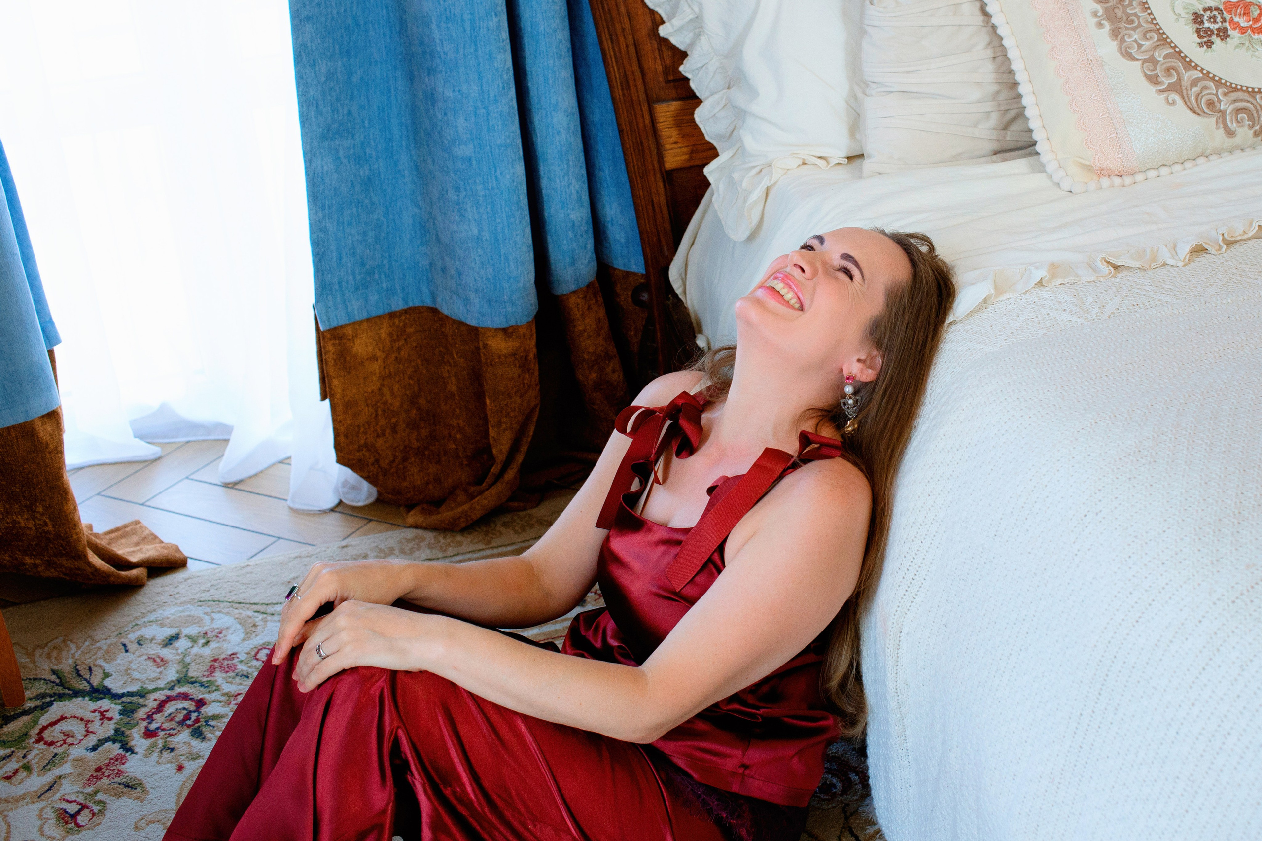 Личная история в кадре. Женская съемка в Санкт-Петербурге. Портретные фотосессии, контент-съемки, репортаж