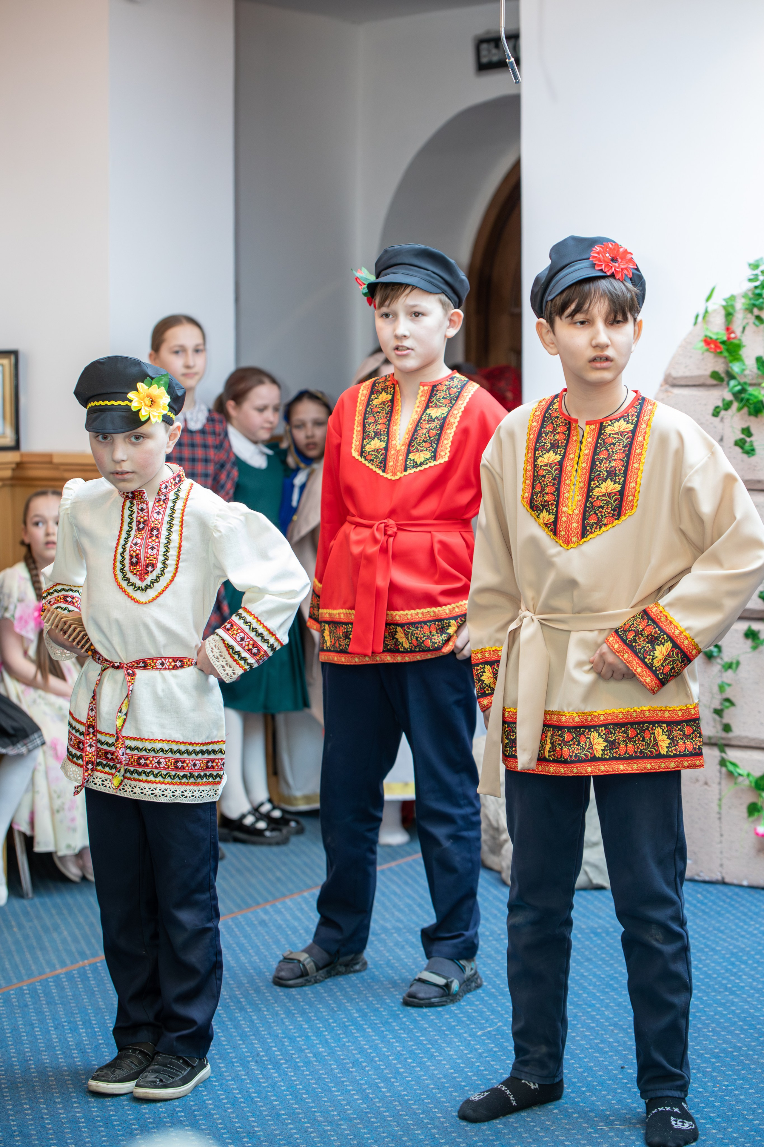 Пасхальный концерт Воскресная школа 2025. Фотограф Таинств Крещение и Венчания г. Магадан Власова Ульяна