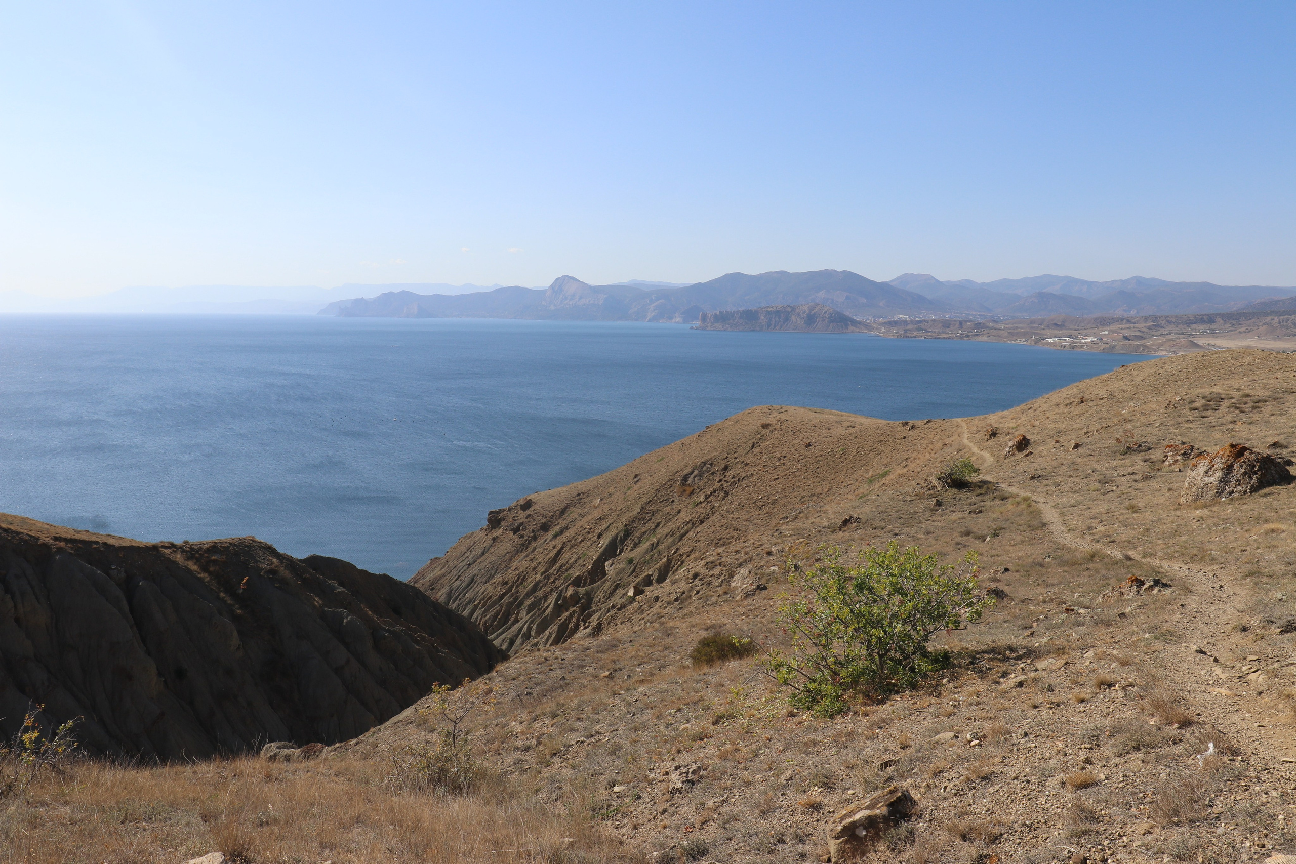 Крым. ЮБК (Судак, Карадаг, гора Клементьева, Меганом, Ильяс-Кая). Сентябрь 2020. Путешественник-фотограф из Санкт-Петербурга Татьяна Свистулина