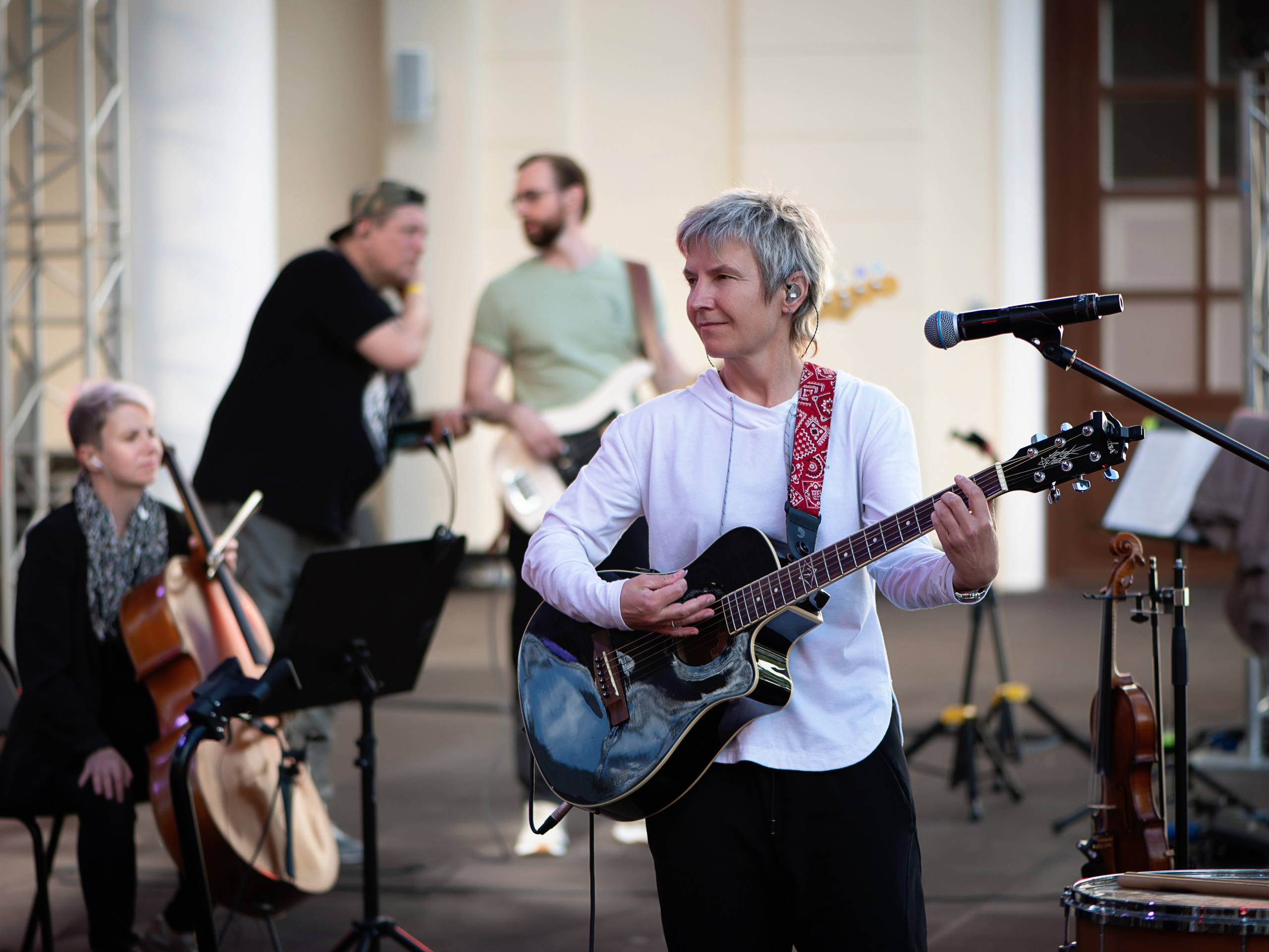 Светлана Сурганова и Оркестр. Зеленый театр, ВДНХ. 21.06.2024. Фотограф в Москве, Оксана Ребристая