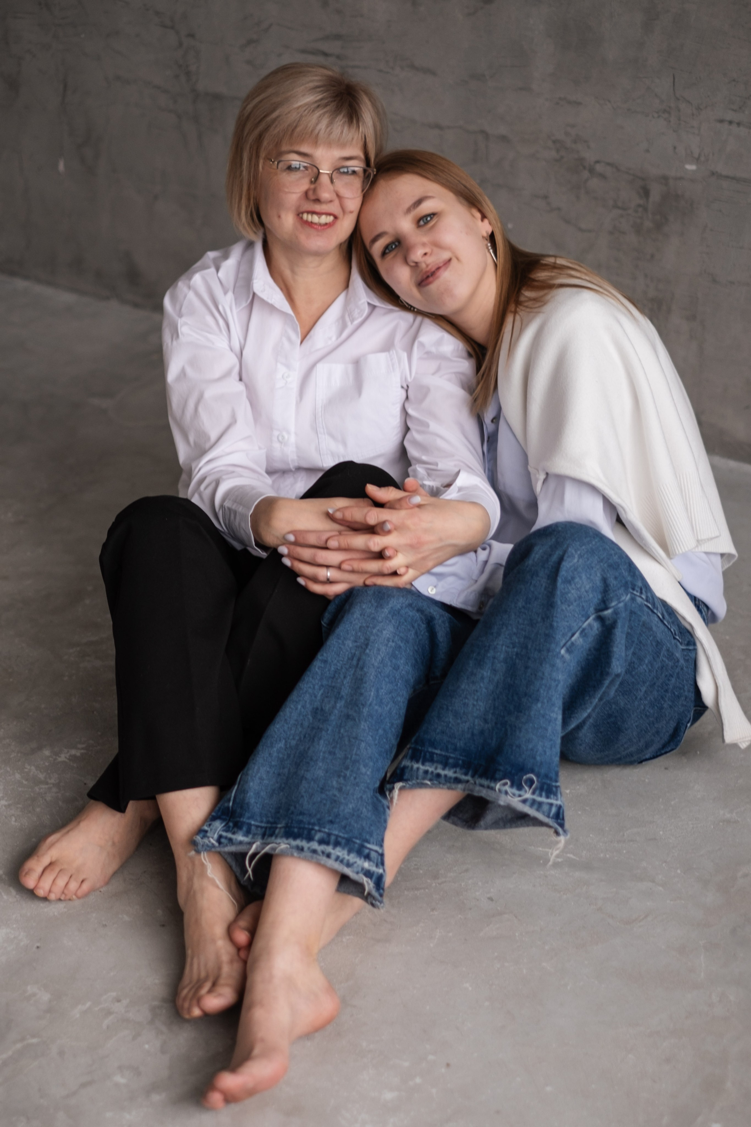 Наталья и Оля | мама и дочь в студии. Фотограф в Новосибирске Диана Ильиных