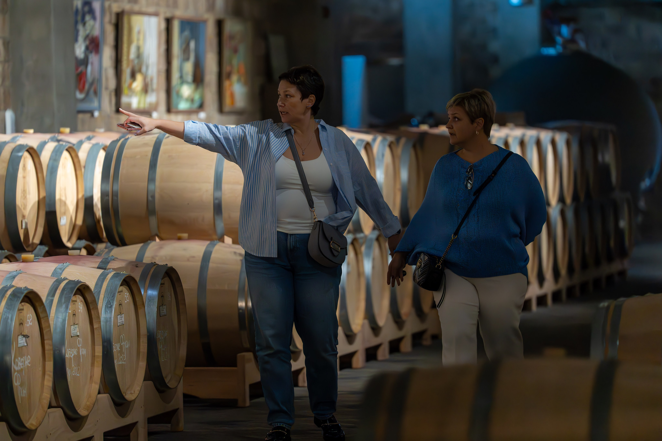 Литературная мастерская с Ольгой Шутовой в «Винотеррии». Репортажный фотограф в Красной Поляне и Сочи Павлюченко Екатерина