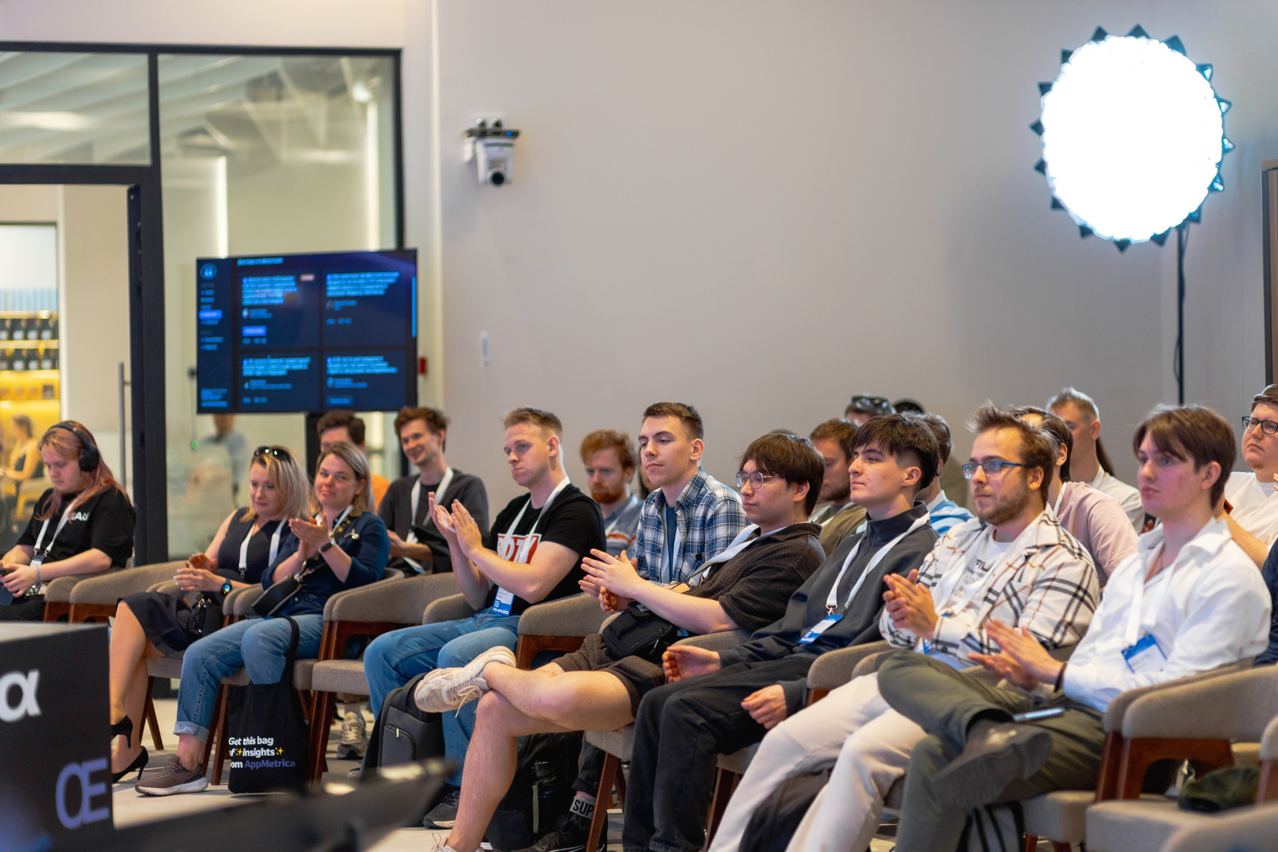 Aha! — 29–30 мая 2025. Фотобанк Матемаркетинг